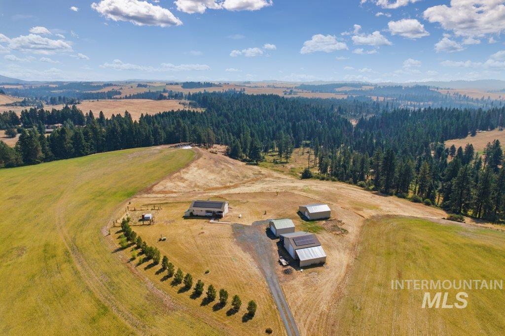 1028 Granlund Rd, Troy, Idaho 83871, 4 Bedrooms, 2 Bathrooms, Residential For Sale, Price $750,000,MLS 98994791
