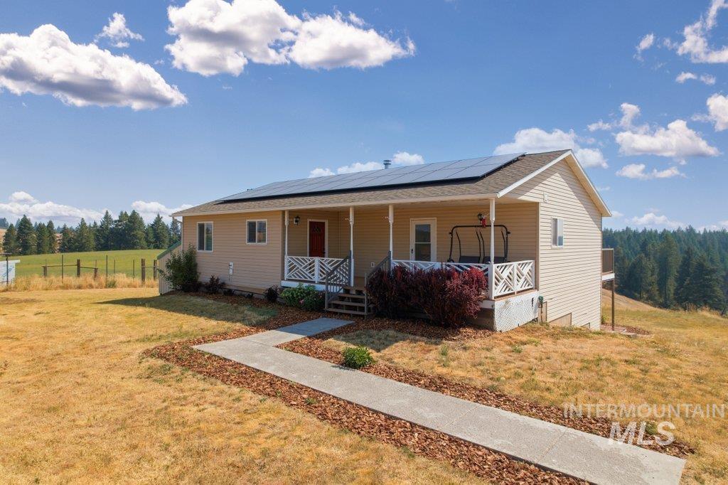 1028 Granlund Rd, Troy, Idaho 83871, 4 Bedrooms, 2 Bathrooms, Residential For Sale, Price $750,000,MLS 98994791