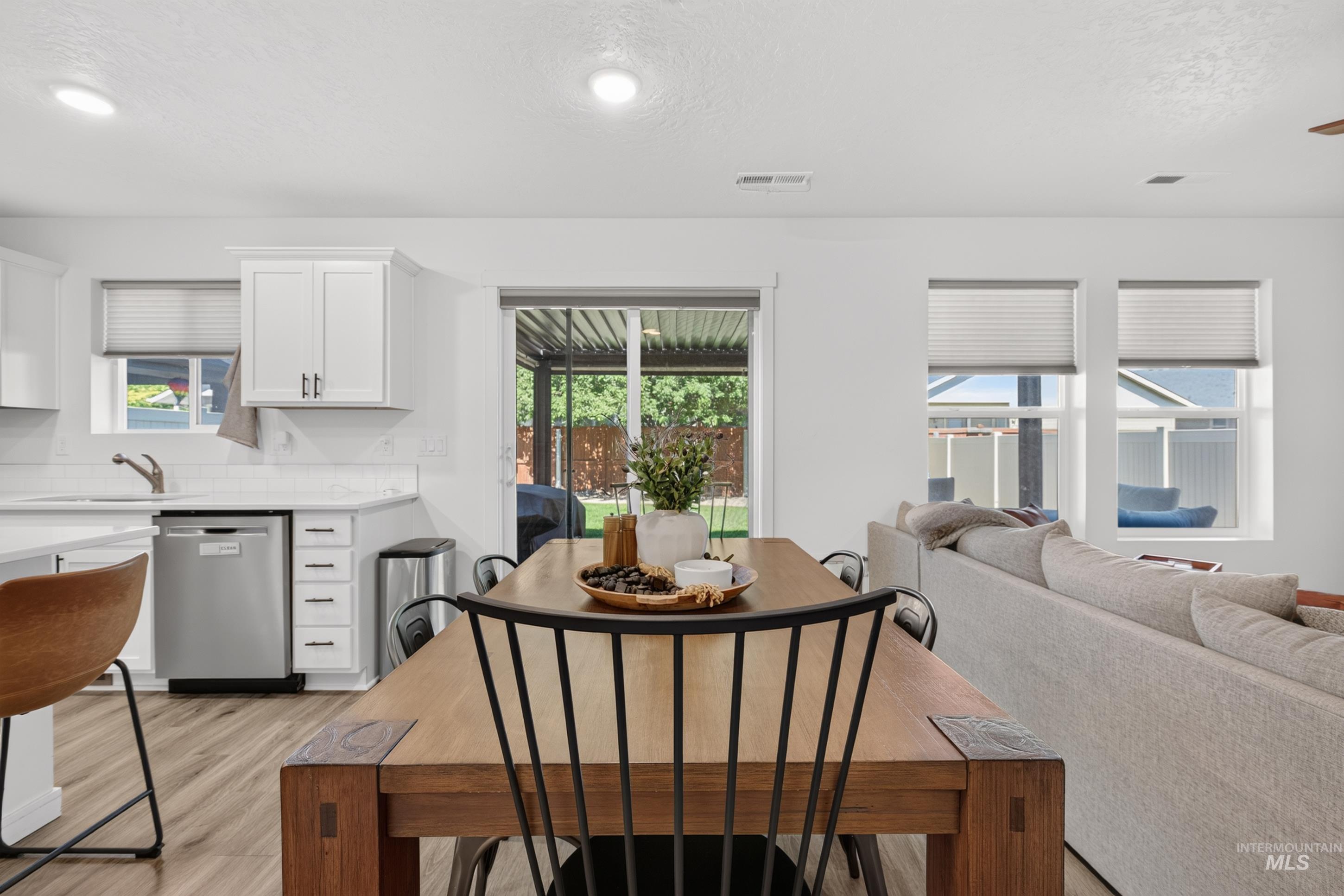 6085 S Carlburg Ave, Boise, Idaho 83709, 3 Bedrooms, 2.5 Bathrooms, Residential For Sale, Price $460,000, 98994794