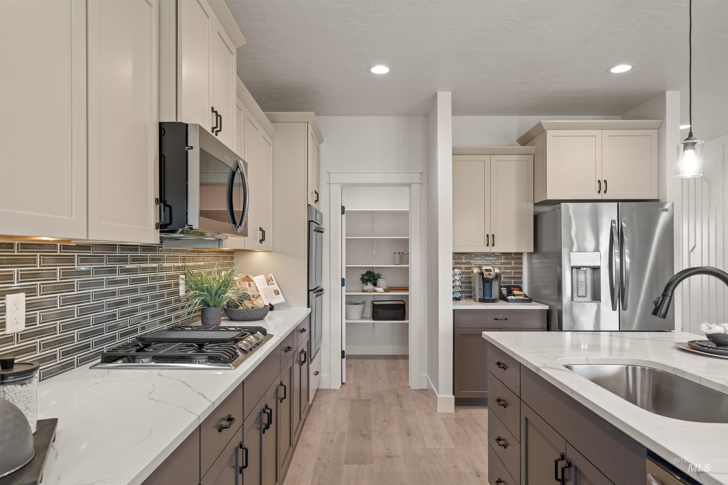 7574 E Meriwether Dr, Nampa, Idaho 83687, 5 Bedrooms, 3 Bathrooms, Residential For Sale, Price $569,990, 98994799