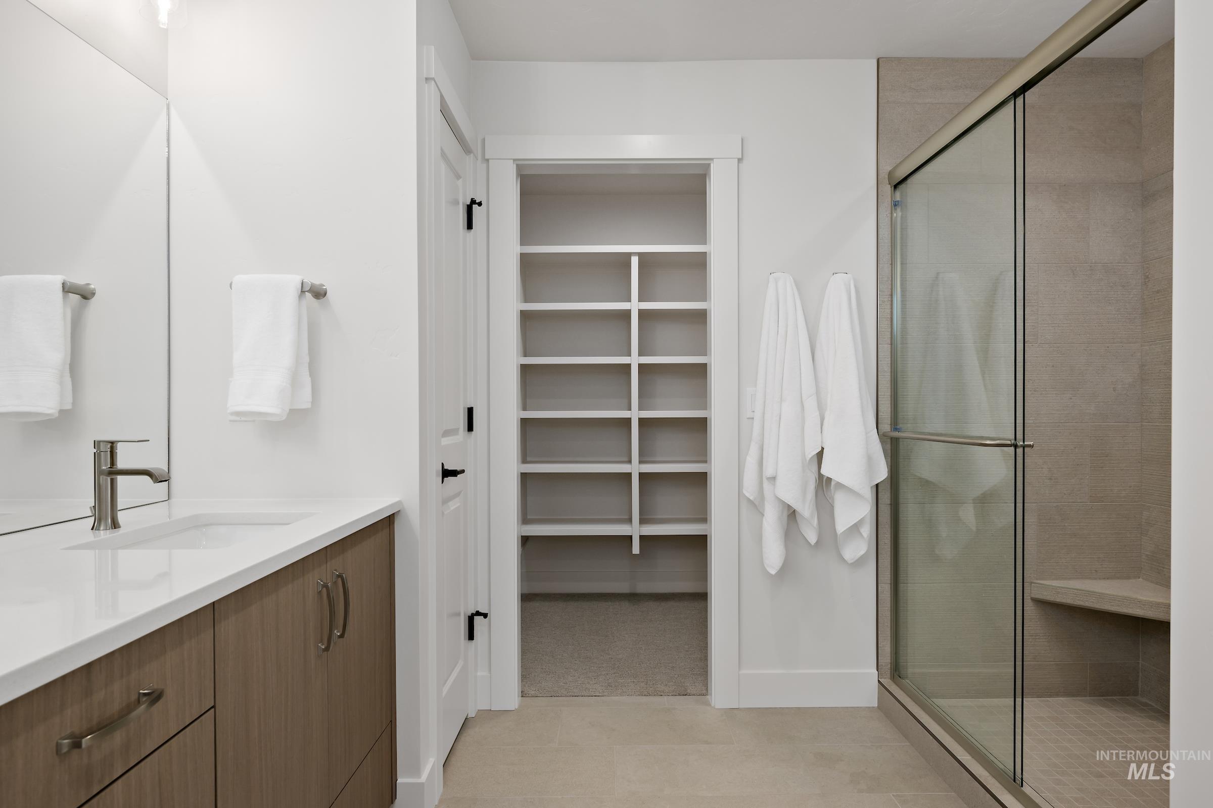 18079 Cinder Brook Ave, Nampa, Idaho 83687, 3 Bedrooms, 2.5 Bathrooms, Residential For Sale, Price $534,600, 98994800