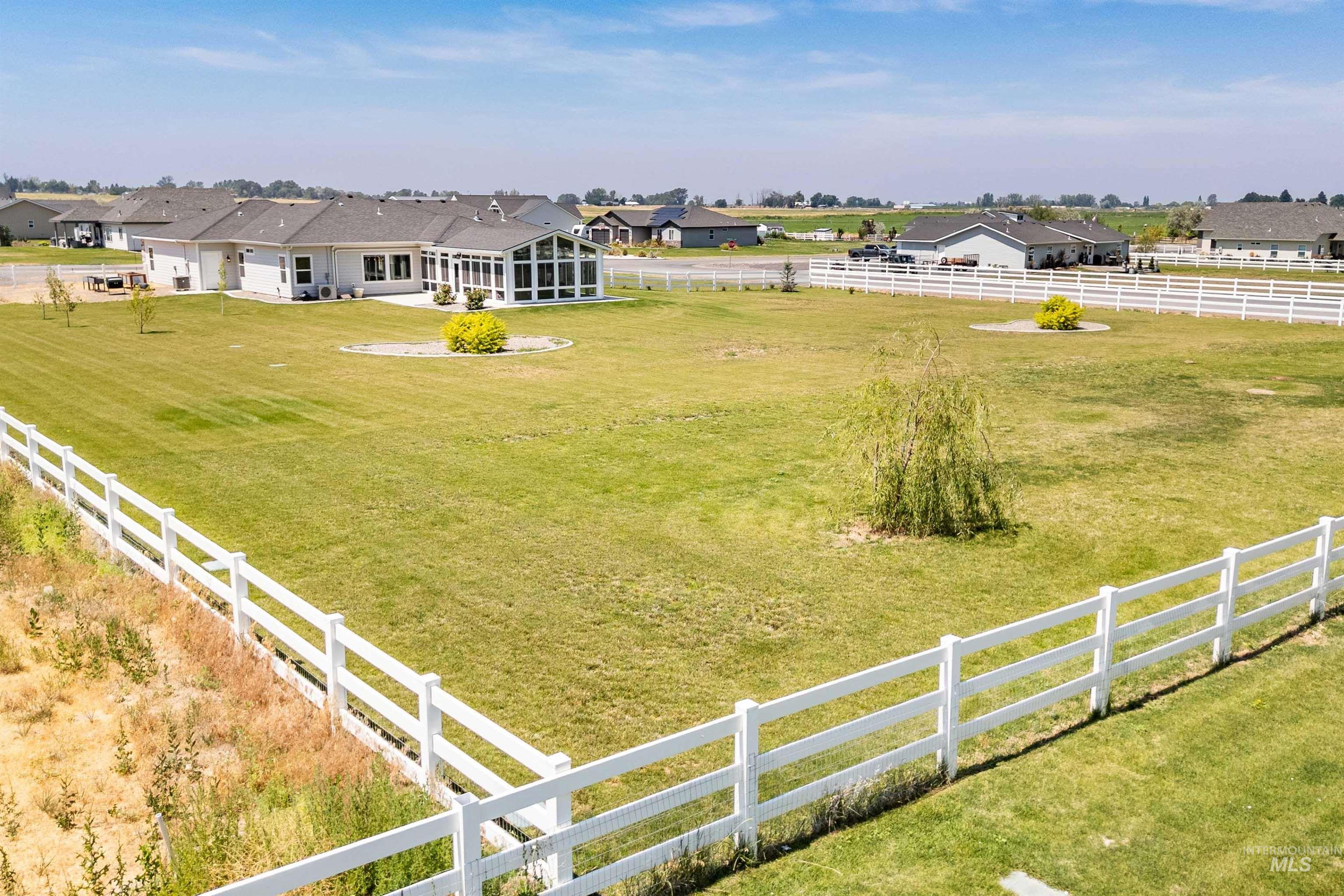3742 N 2469 E, Twin Falls, Idaho 83301, 3 Bedrooms, 2 Bathrooms, Residential For Sale, Price $799,999,MLS 98994801