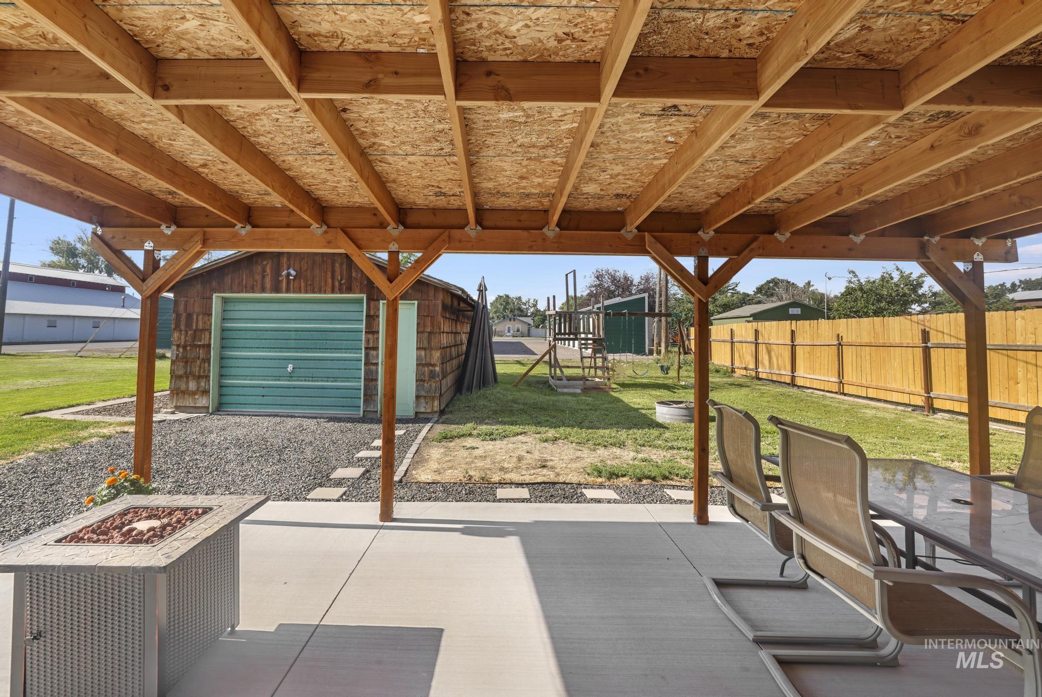 107 W Midway St, Filer, Idaho 83301, 3 Bedrooms, 1 Bathroom, Residential For Sale, Price $269,900, 98994802