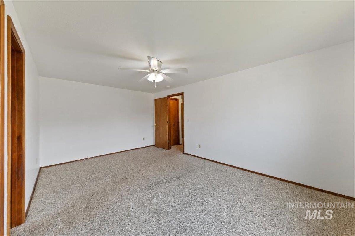 10321 W Macaw Ct, Boise, Idaho 83704, 3 Bedrooms, 2 Bathrooms, Residential For Sale, Price $449,900,MLS 98994804