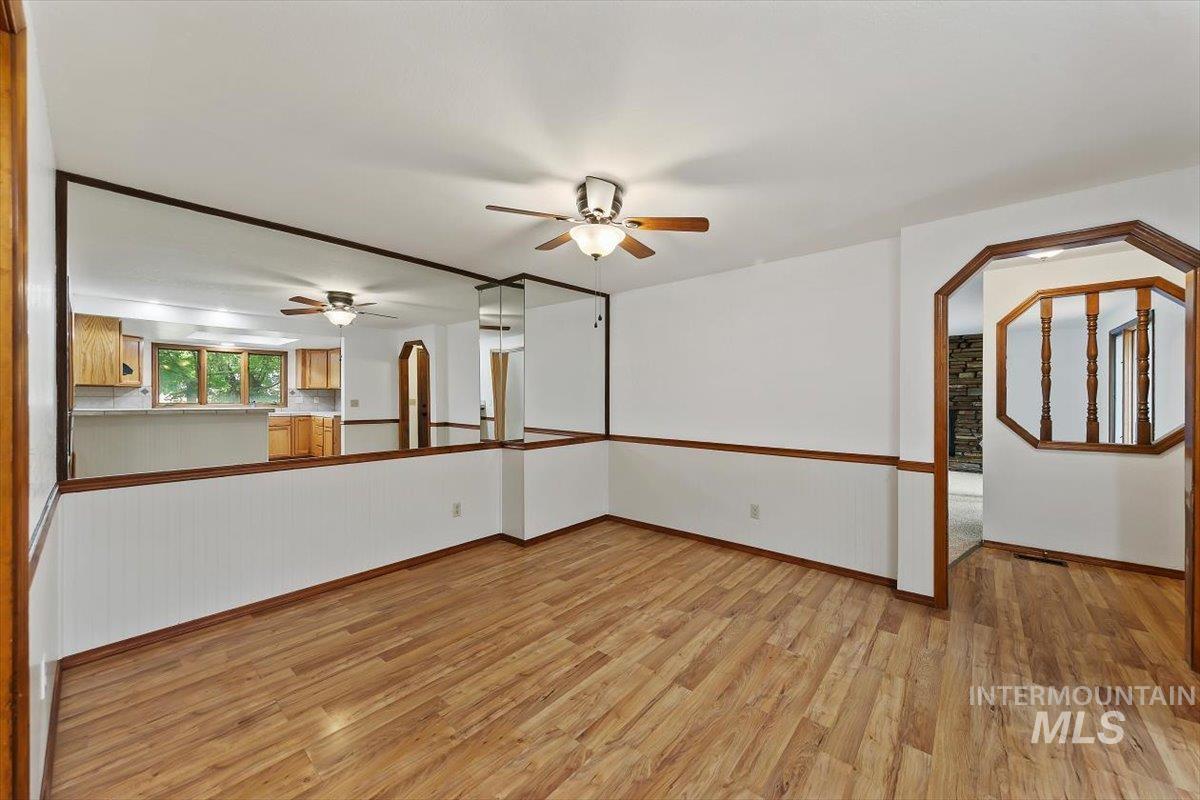 10321 W Macaw Ct, Boise, Idaho 83704, 3 Bedrooms, 2 Bathrooms, Residential For Sale, Price $449,900,MLS 98994804