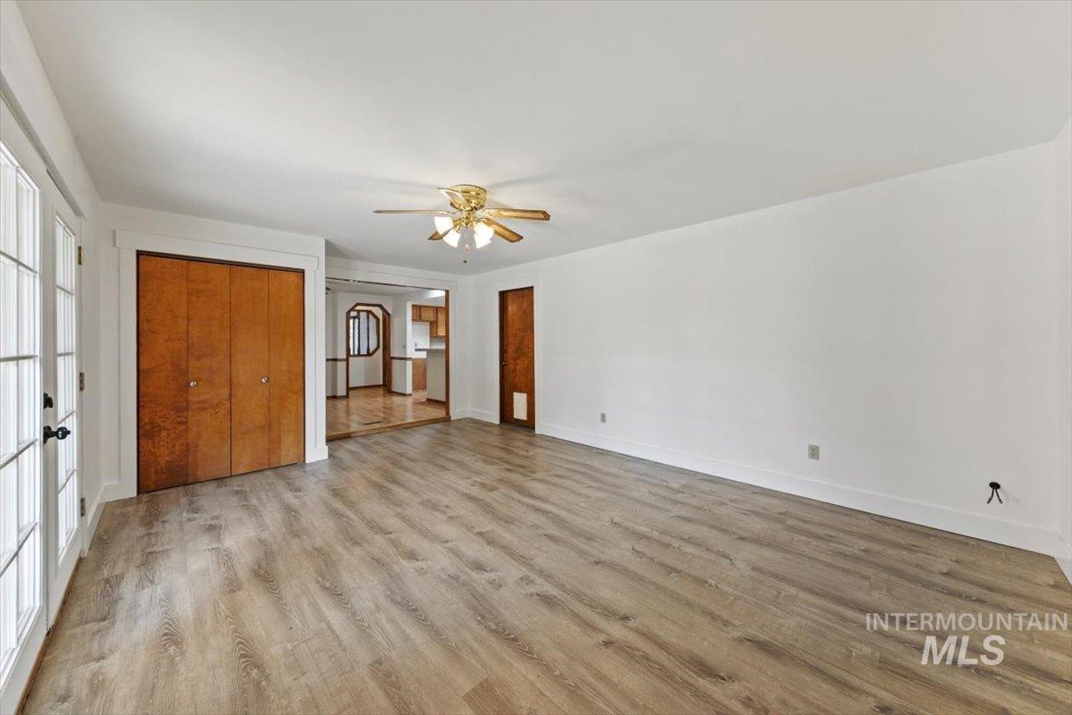 10321 W Macaw Ct, Boise, Idaho 83704, 3 Bedrooms, 2 Bathrooms, Residential For Sale, Price $449,900,MLS 98994804