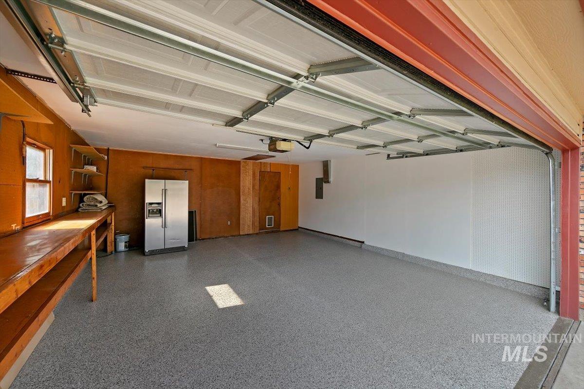 10321 W Macaw Ct, Boise, Idaho 83704, 3 Bedrooms, 2 Bathrooms, Residential For Sale, Price $449,900,MLS 98994804