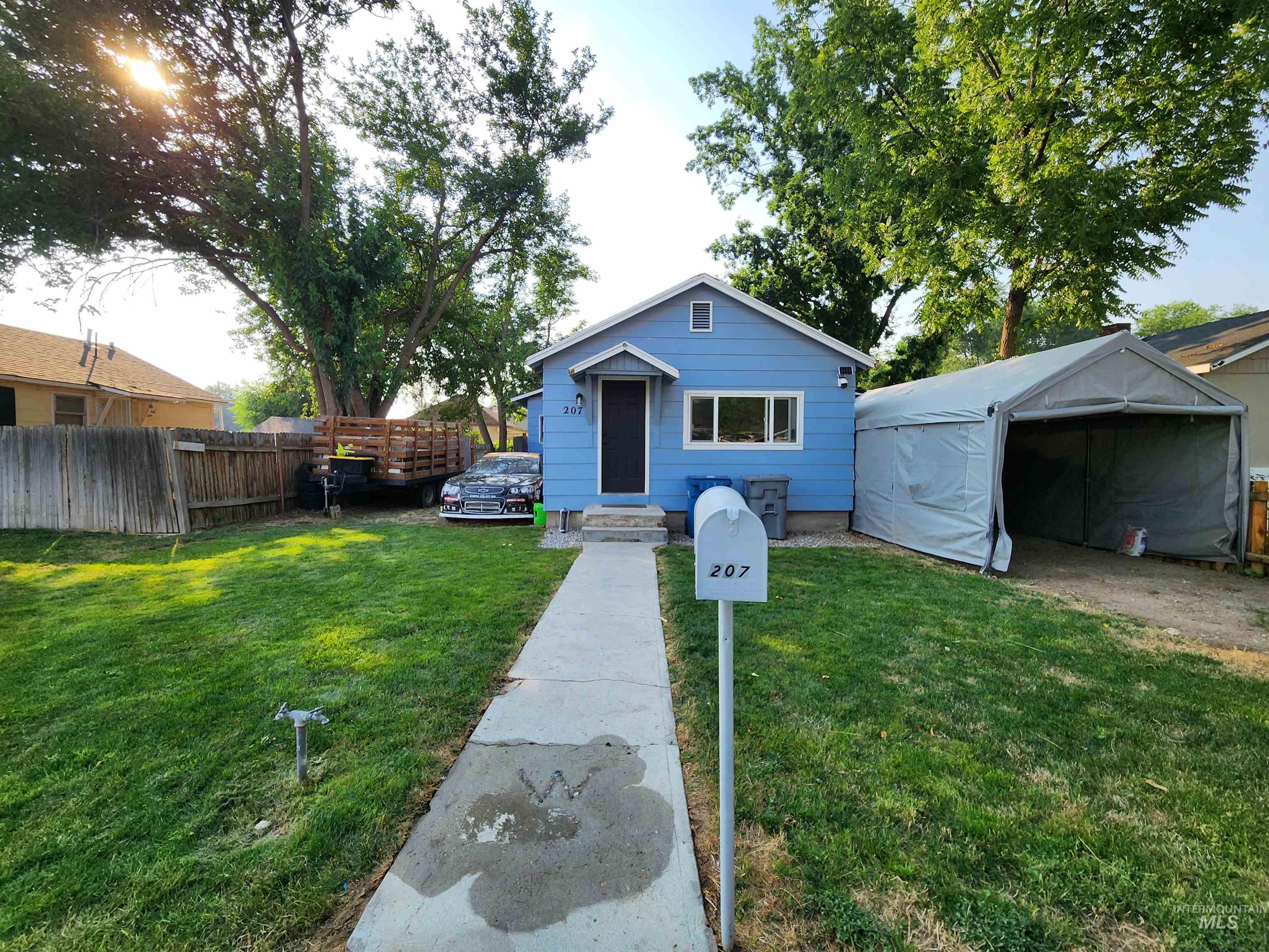 207 9th Ave N, Nampa, Idaho 83687, 3 Bedrooms, 1 Bathroom, Residential For Sale, Price $312,999, 98994806
