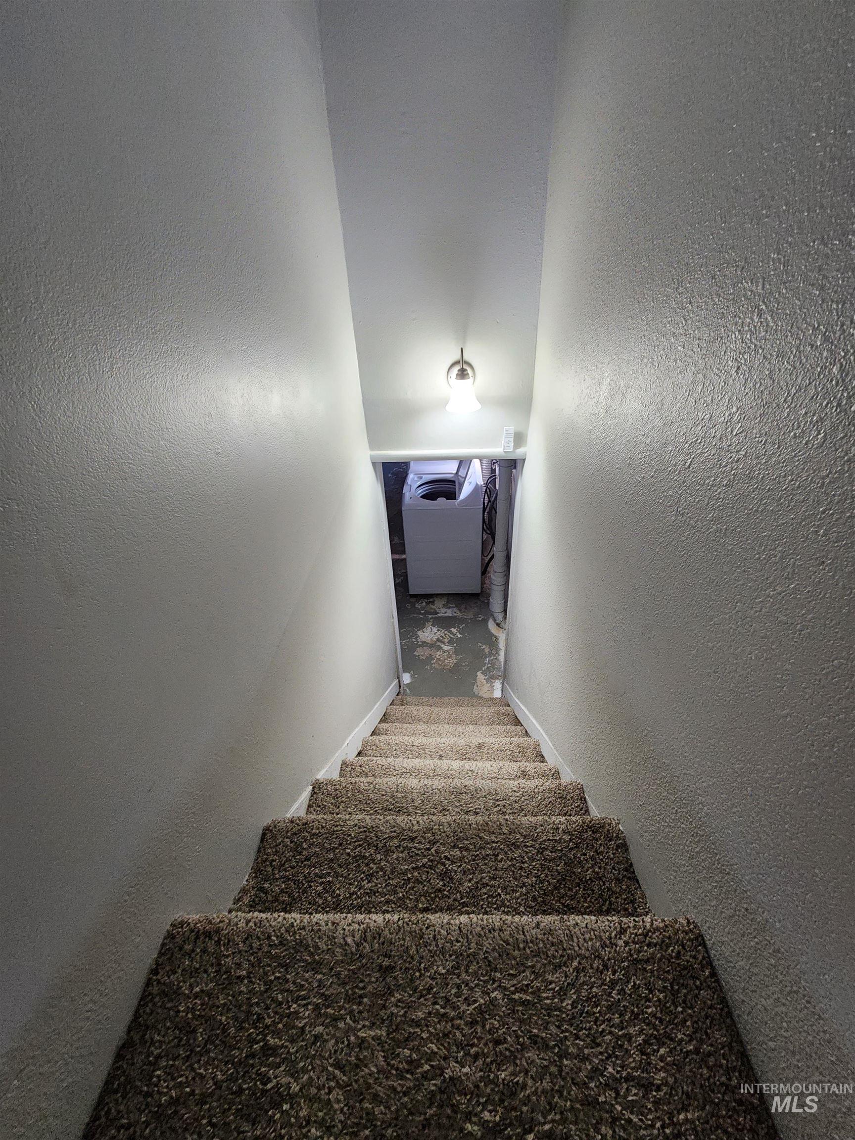 207 9th Ave N, Nampa, Idaho 83687, 3 Bedrooms, 1 Bathroom, Residential For Sale, Price $305,500,MLS 98994806