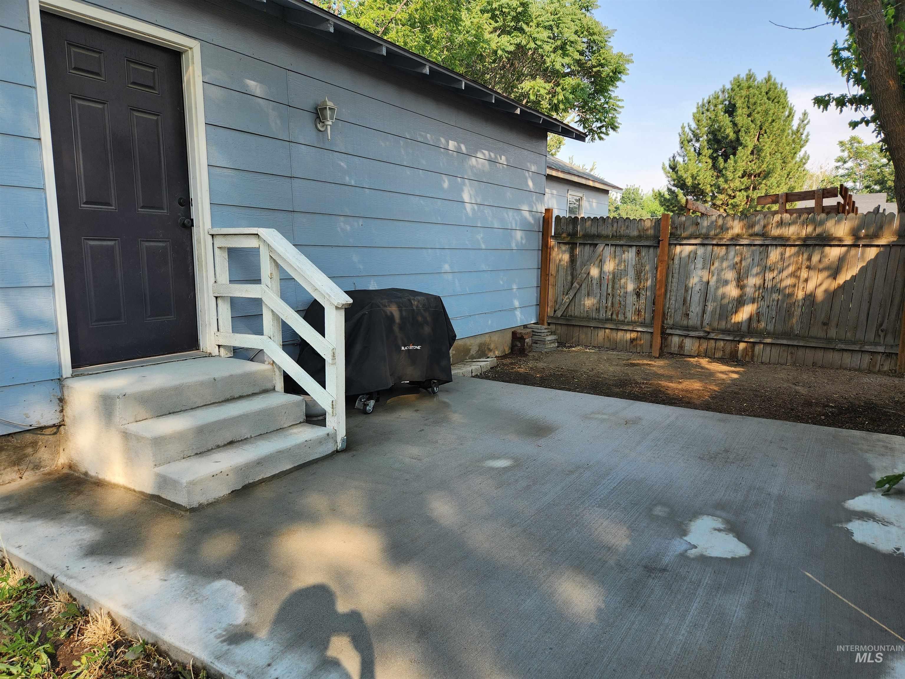 207 9th Ave N, Nampa, Idaho 83687, 3 Bedrooms, 1 Bathroom, Residential For Sale, Price $305,500,MLS 98994806