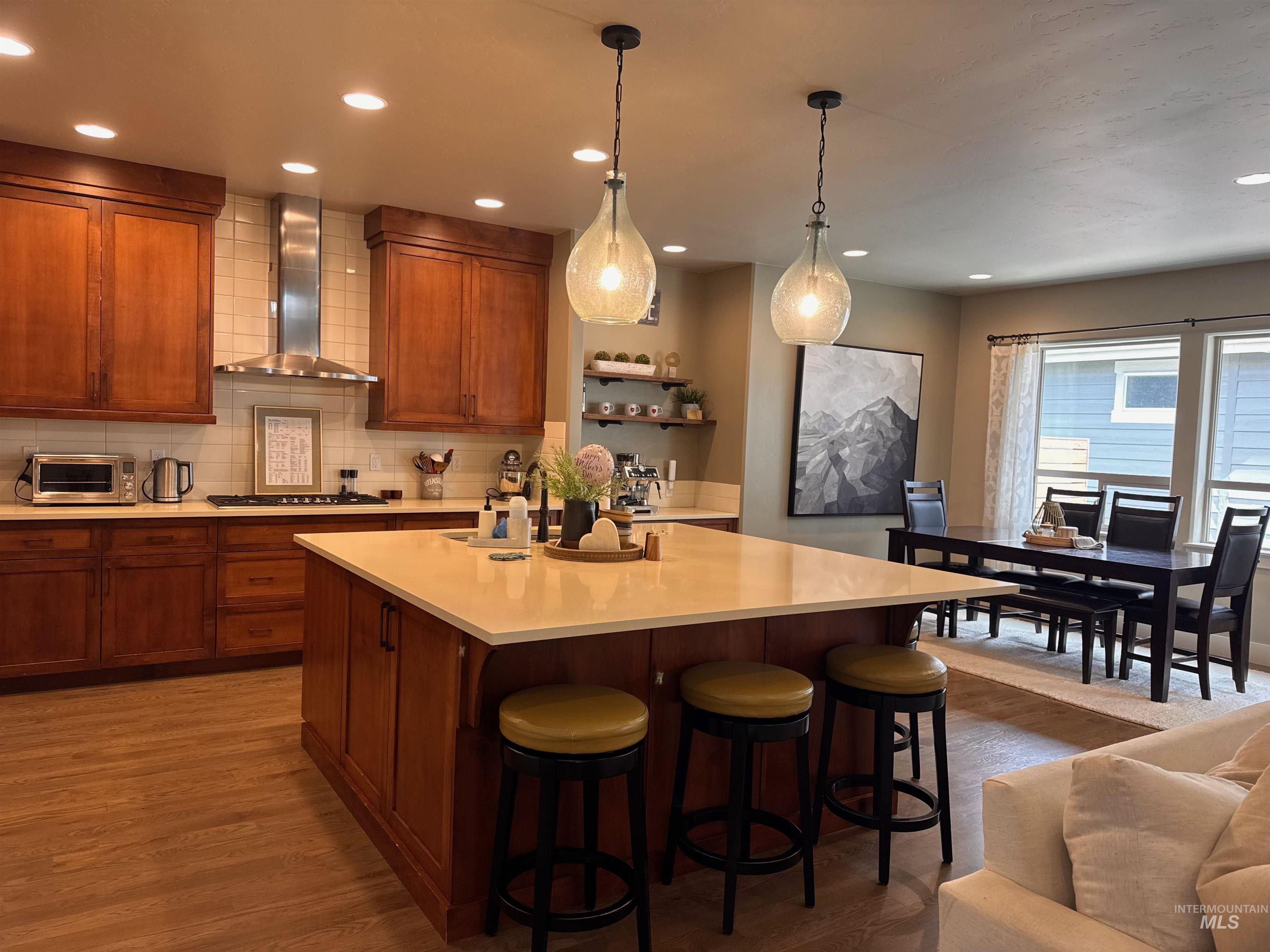 2577 S Trailwood Way, Boise, Idaho 83716, 5 Bedrooms, 3 Bathrooms, Residential For Sale, Price $985,000, 98994807