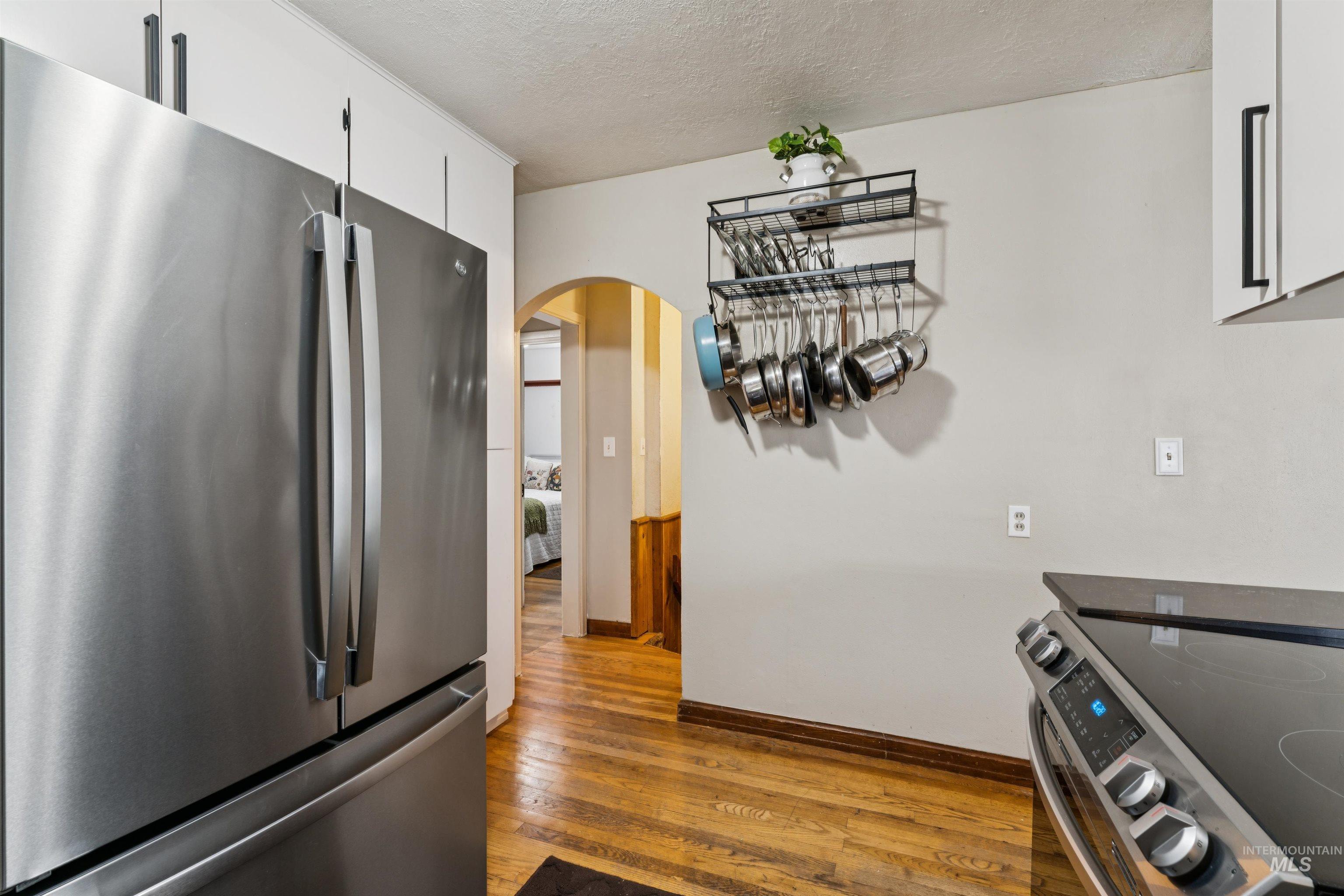 412 E Pine, Meridian, Idaho 83642, 3 Bedrooms, 1 Bathroom, Residential For Sale, Price $385,000, 98994814