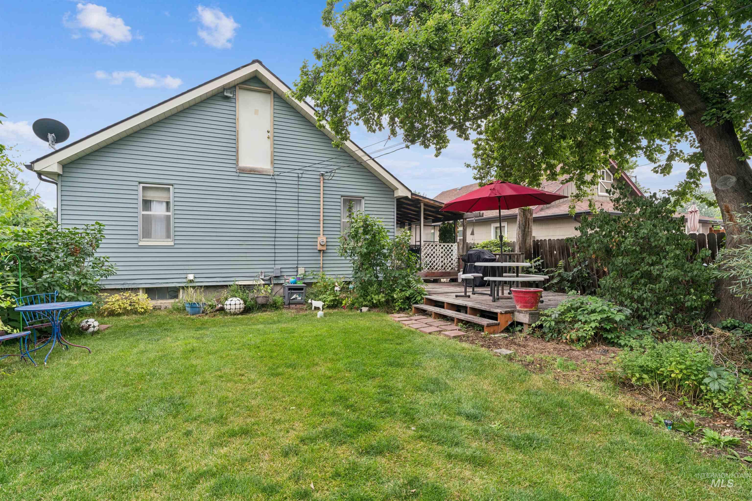 412 E Pine, Meridian, Idaho 83642, 3 Bedrooms, 1 Bathroom, Residential For Sale, Price $385,000, 98994814
