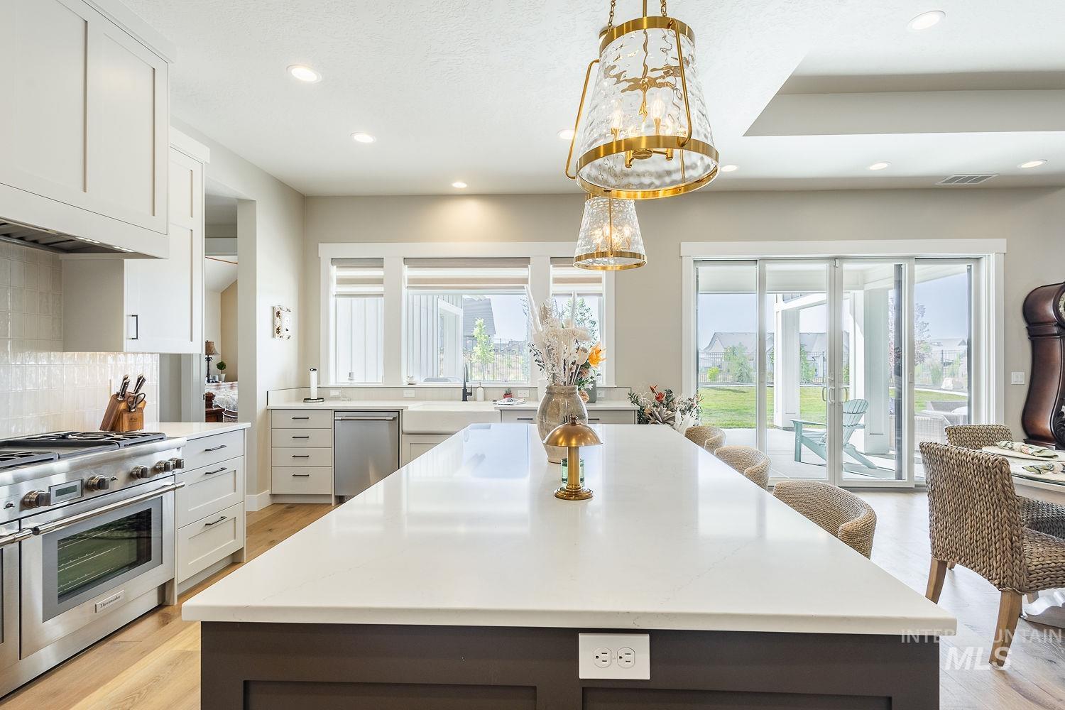 11329 N Elk Ridge Way, Boise, Idaho 83714, 3 Bedrooms, 3.5 Bathrooms, Residential For Sale, Price $1,599,000,MLS 98994818