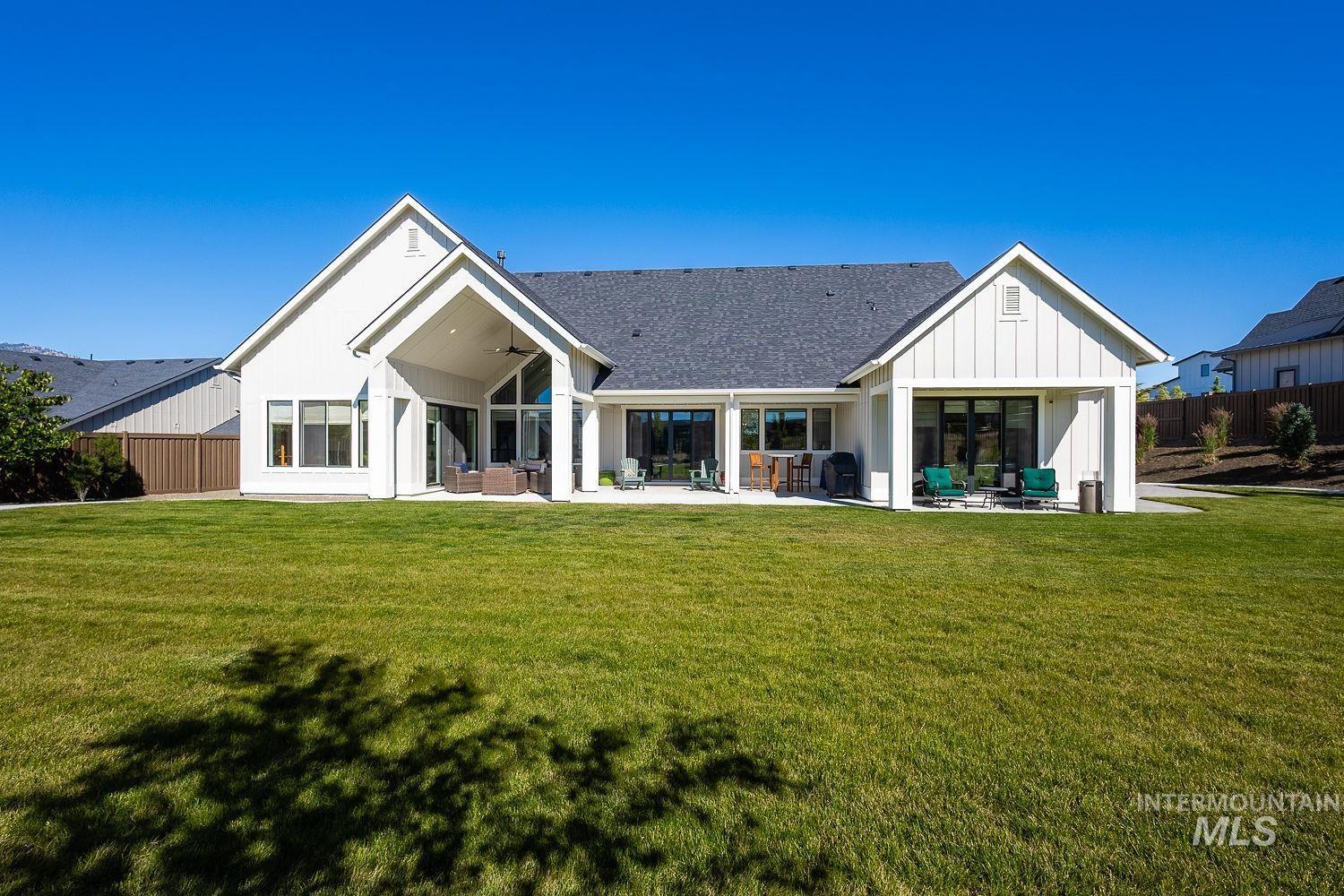 11329 N Elk Ridge Way, Boise, Idaho 83714, 3 Bedrooms, 3.5 Bathrooms, Residential For Sale, Price $1,599,000,MLS 98994818