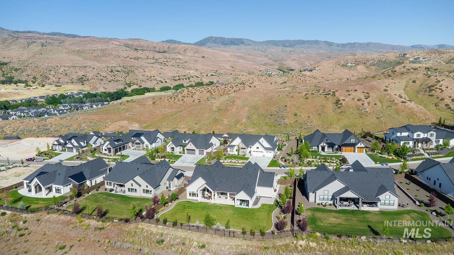 11329 N Elk Ridge Way, Boise, Idaho 83714, 3 Bedrooms, 3.5 Bathrooms, Residential For Sale, Price $1,599,000,MLS 98994818