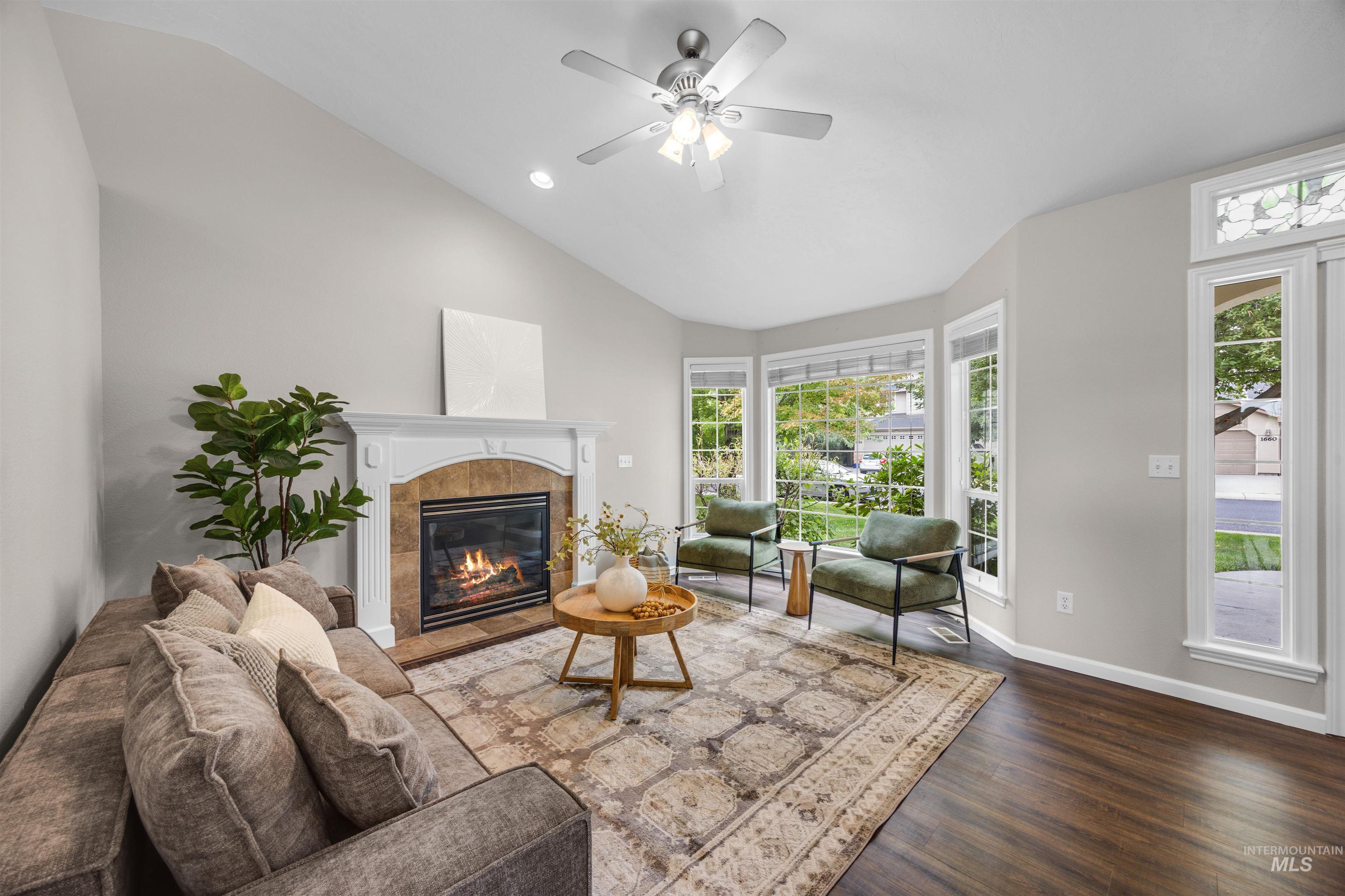 1671 W Apgar Creek Dr., Meridian, Idaho 83646, 4 Bedrooms, 2.5 Bathrooms, Residential For Sale, Price $469,900, 98994822