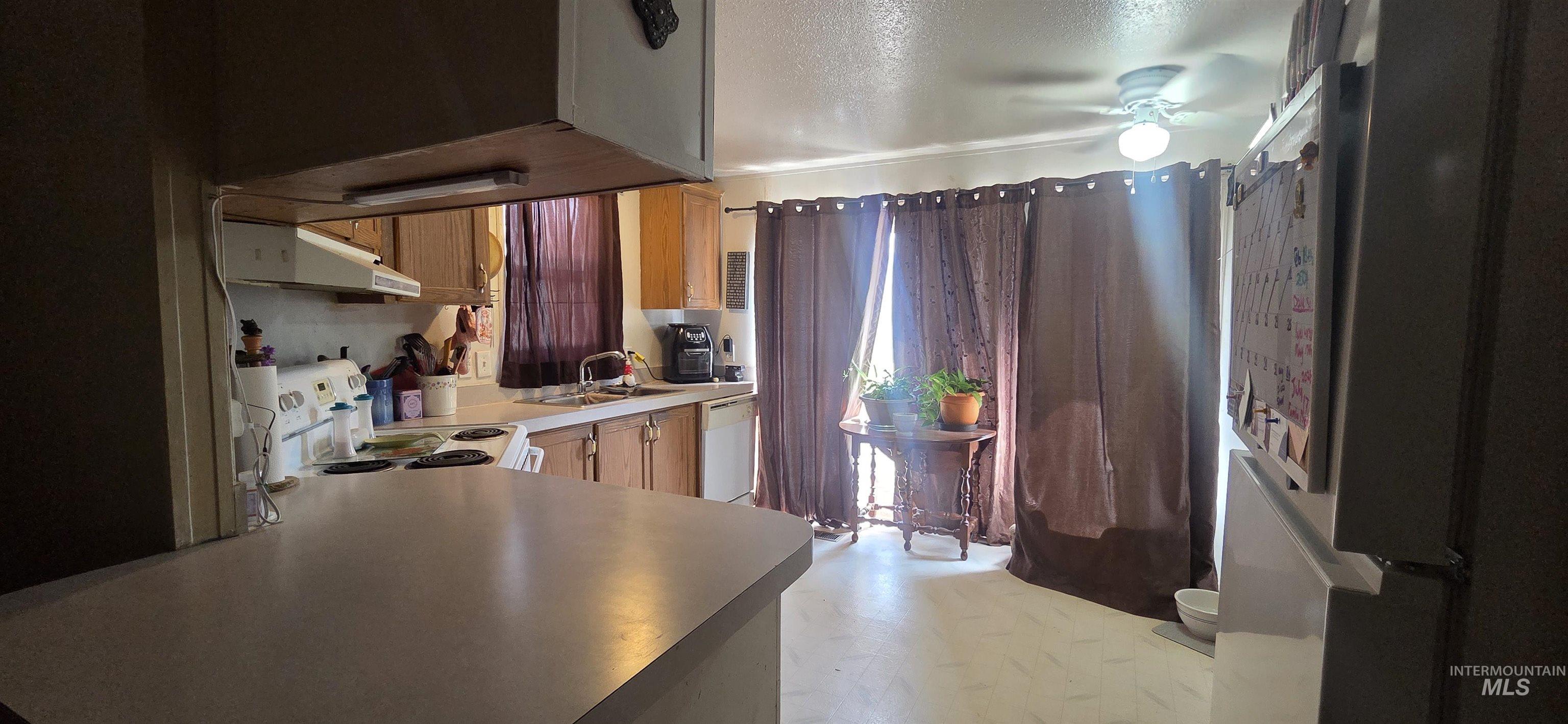114 Hallet St, Juliaetta, Idaho 83535, 2 Bedrooms, 1 Bathroom, Residential For Sale, Price $175,000, 98994823