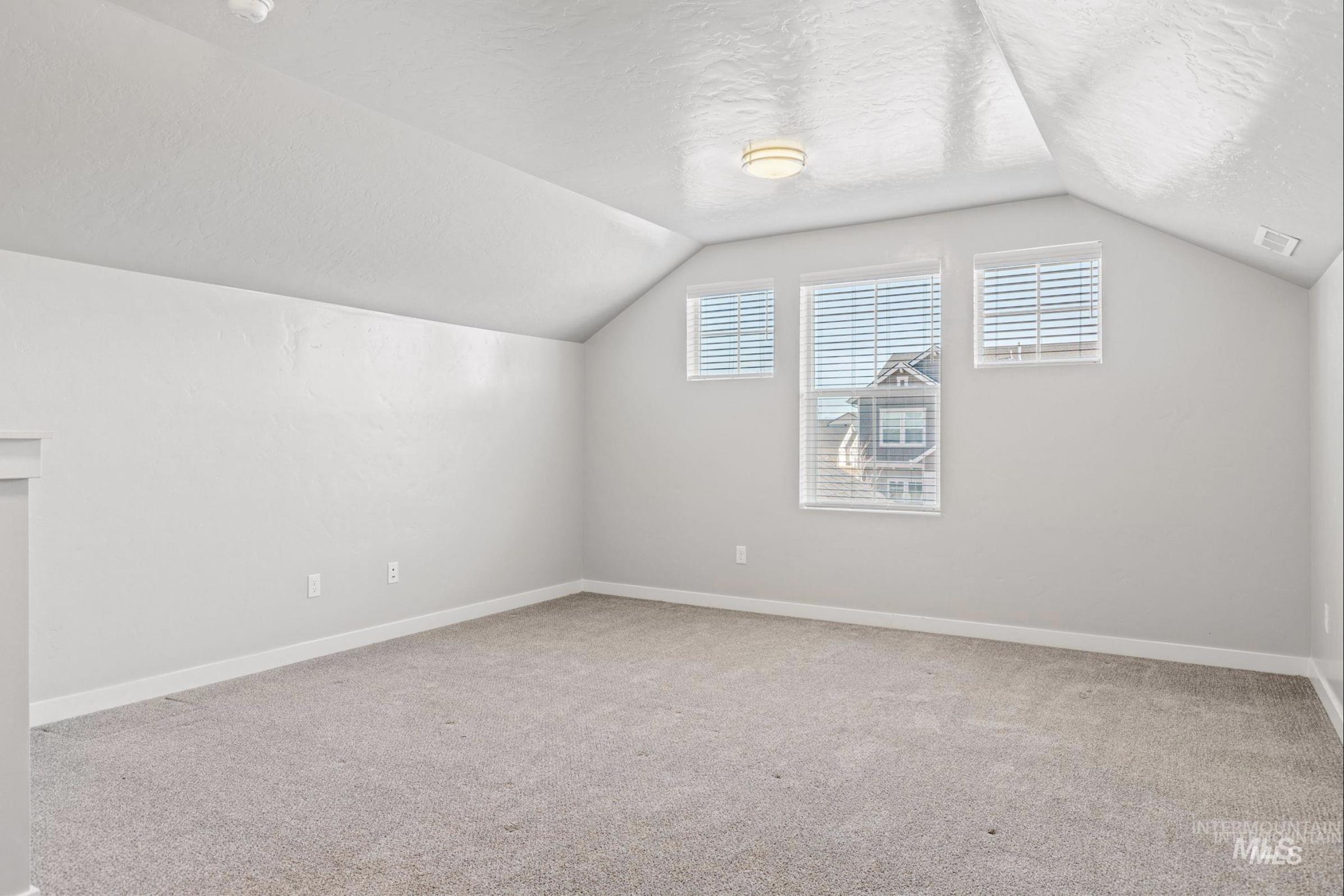 2265 N Penny Lake Ave, Star, Idaho 83669, 3 Bedrooms, 2 Bathrooms, Residential For Sale, Price $499,900,MLS 98994833
