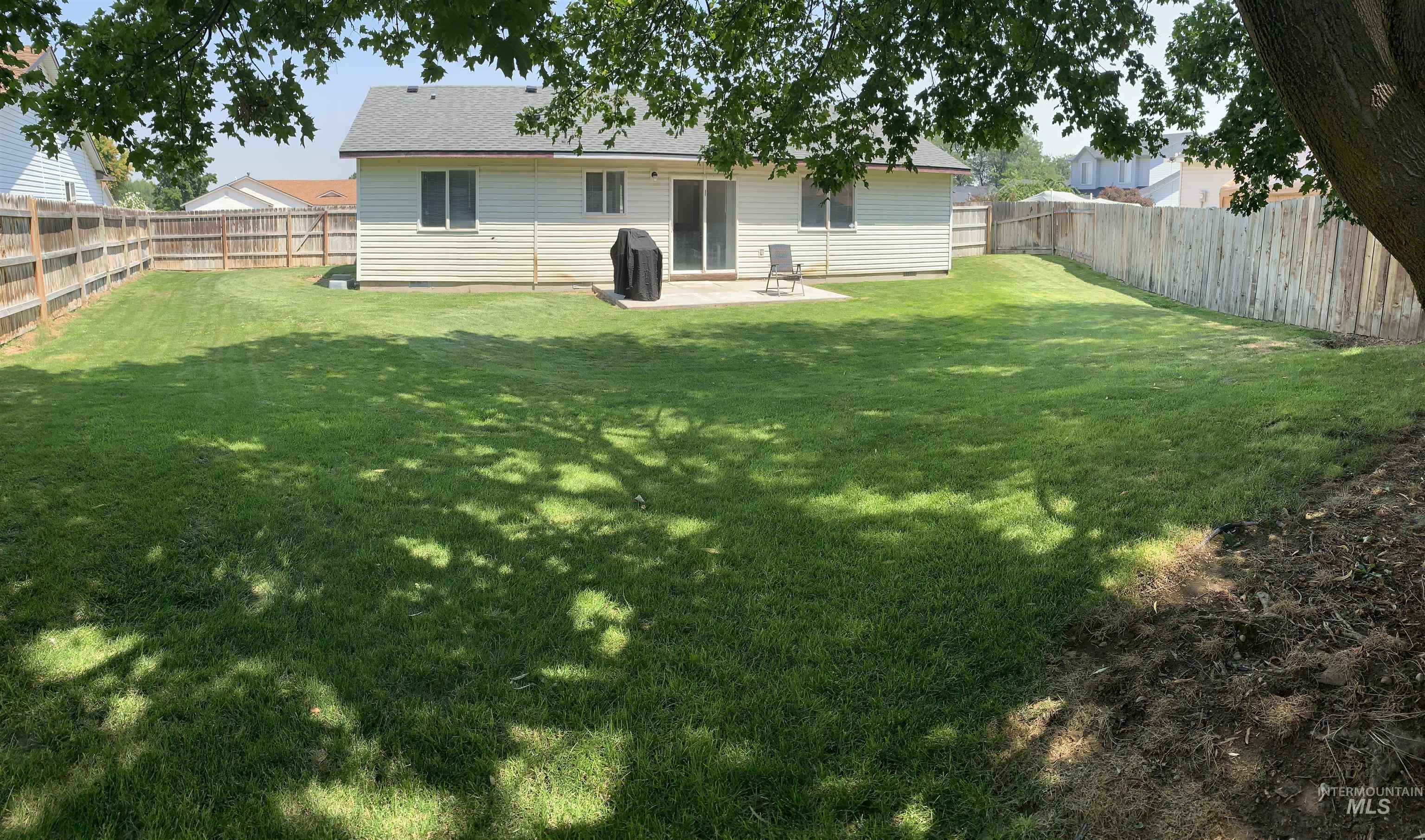 509 cedar park Ln, Nampa, Idaho 83686, 3 Bedrooms, 2 Bathrooms, Residential For Sale, Price $329,900,MLS 98994841