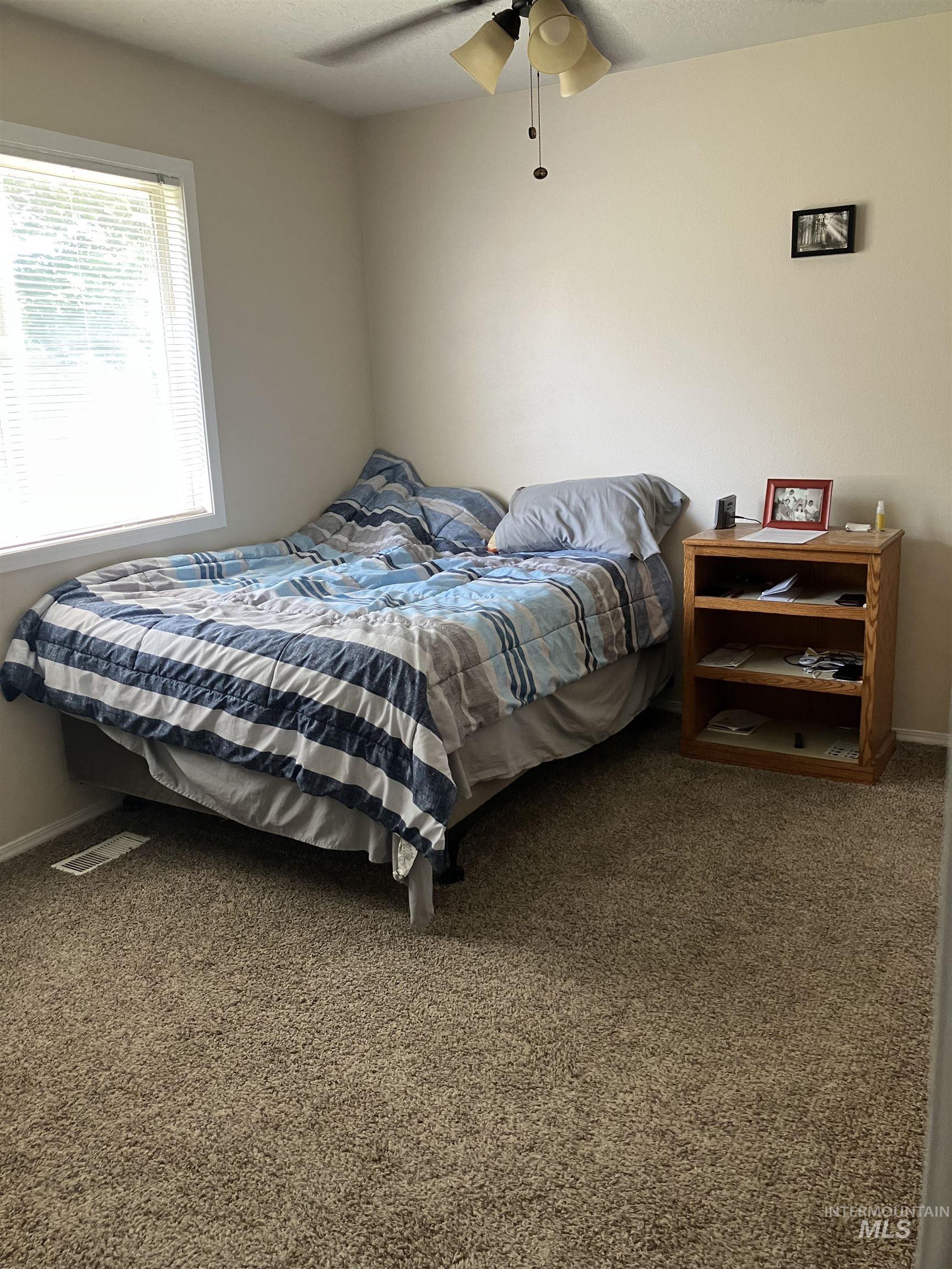 509 cedar park Ln, Nampa, Idaho 83686, 3 Bedrooms, 2 Bathrooms, Residential For Sale, Price $329,900,MLS 98994841