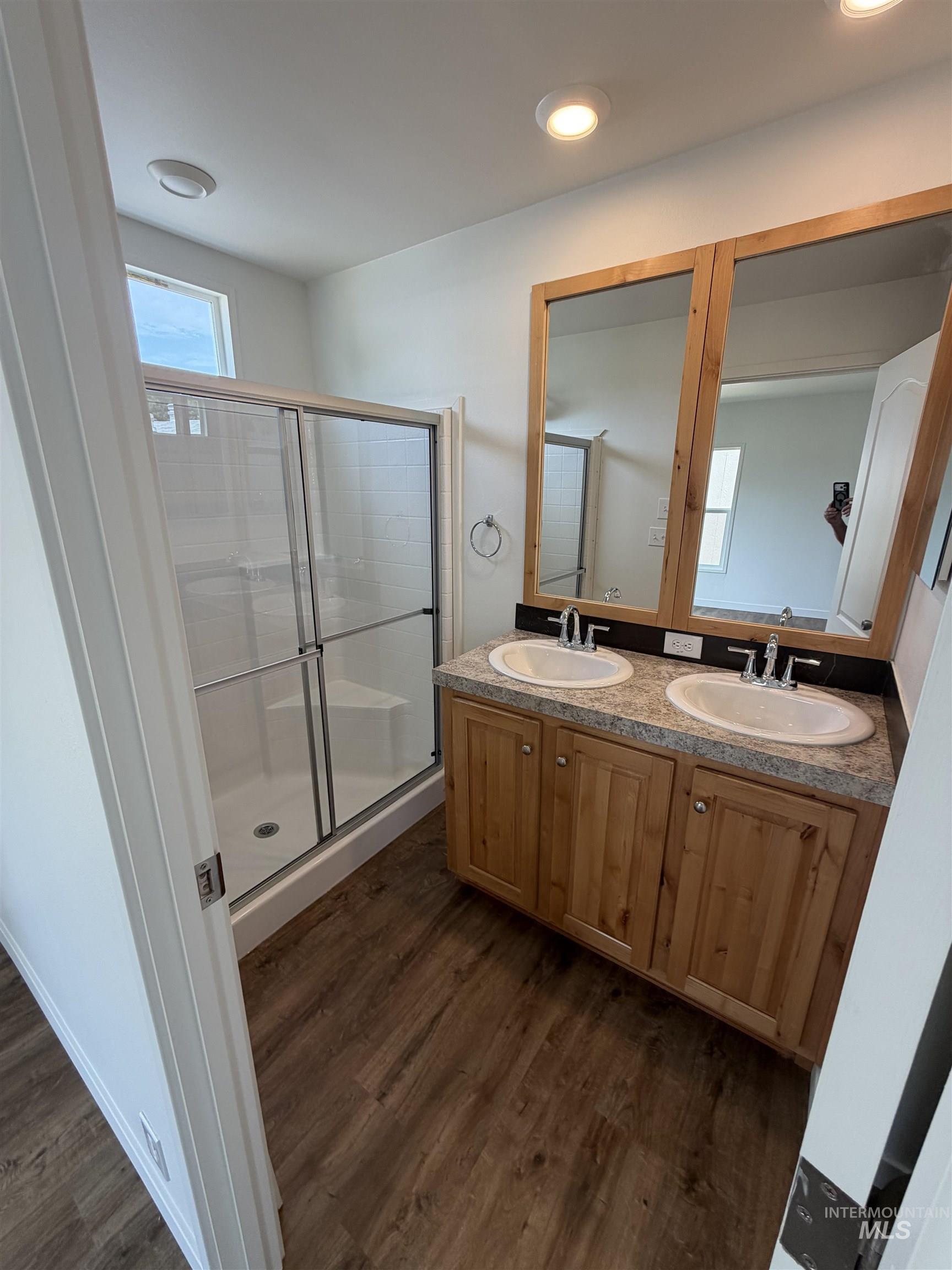 181 N Liberty Street, Boise, Idaho 83704, 3 Bedrooms, 2 Bathrooms, Residential For Sale, Price $129,000, 98994842