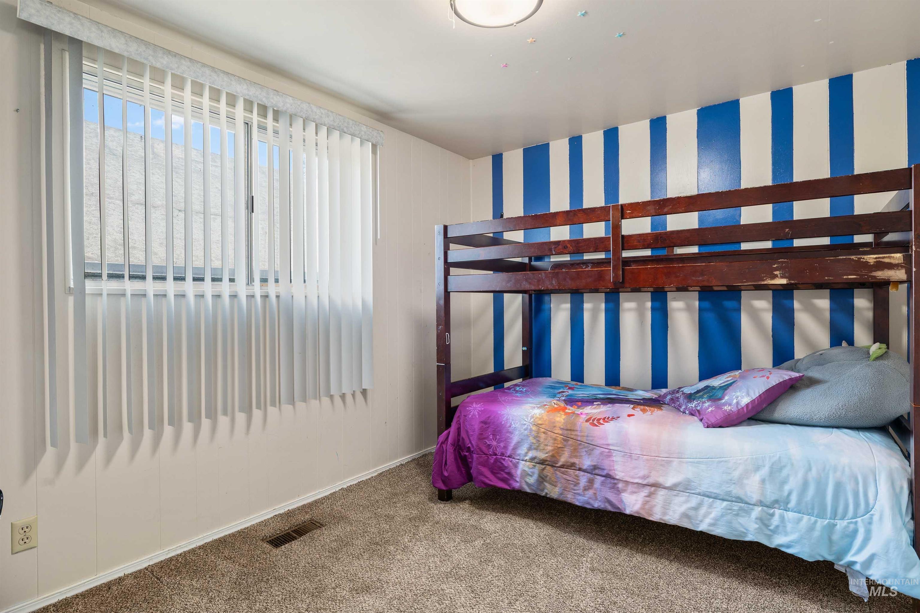 1834 V Street, Heyburn, Idaho 83336, 2 Bedrooms, 1 Bathroom, Residential For Sale, Price $265,000, 98994850