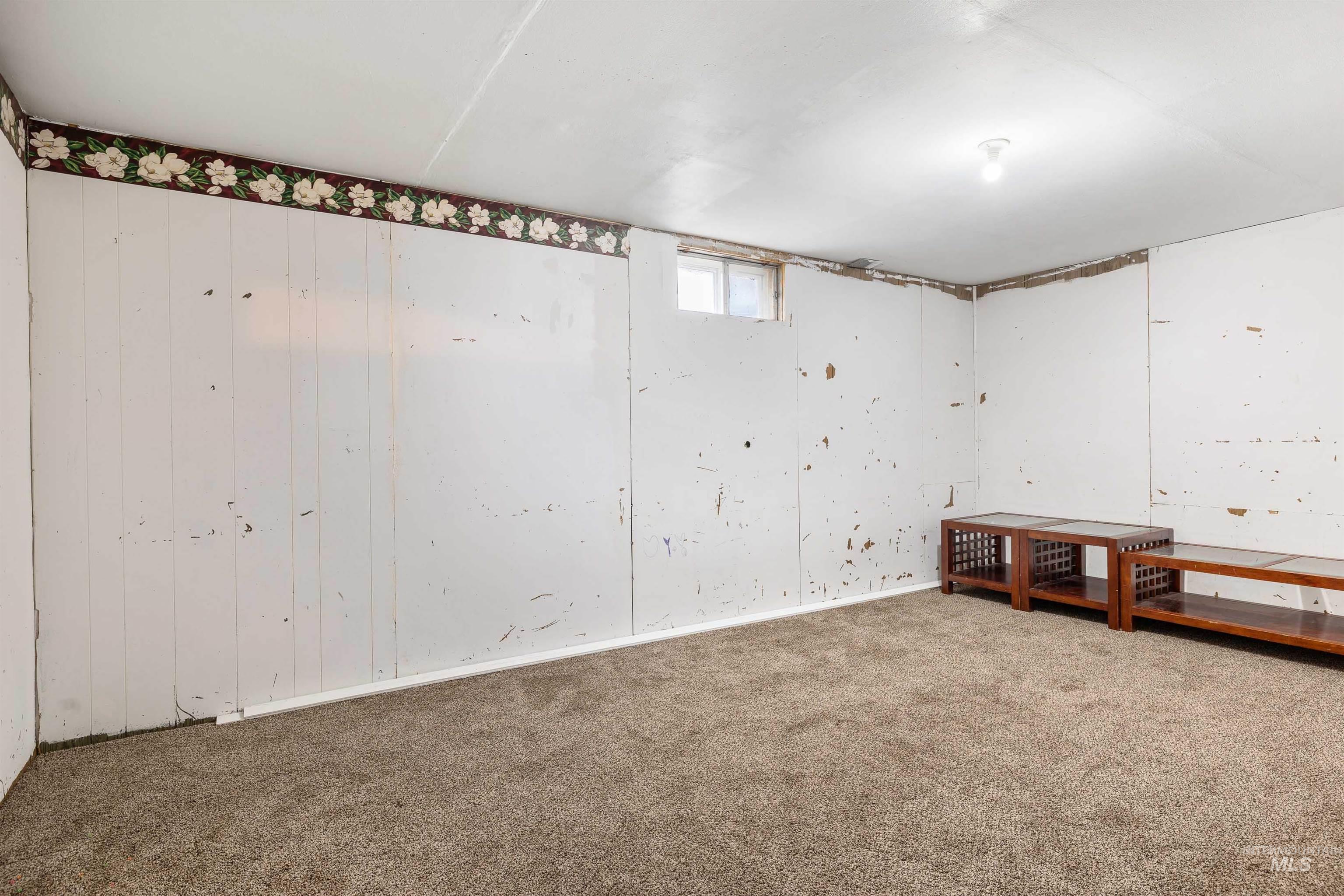 1834 V Street, Heyburn, Idaho 83336, 2 Bedrooms, 1 Bathroom, Residential For Sale, Price $265,000, 98994850