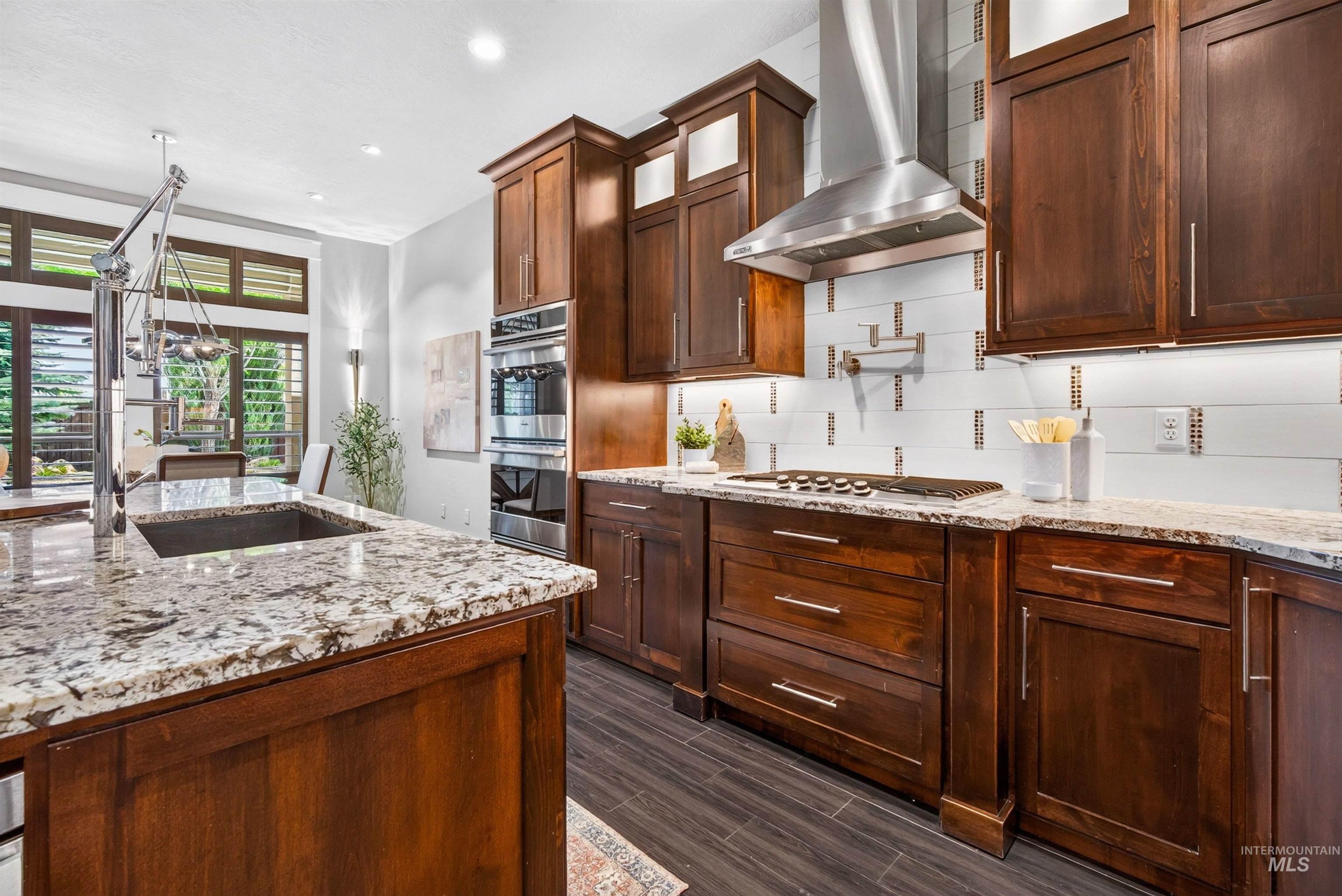4221 W Greenspire Dr, Meridian, Idaho 83646, 5 Bedrooms, 3.5 Bathrooms, Residential For Sale, Price $1,295,000,MLS 98994851