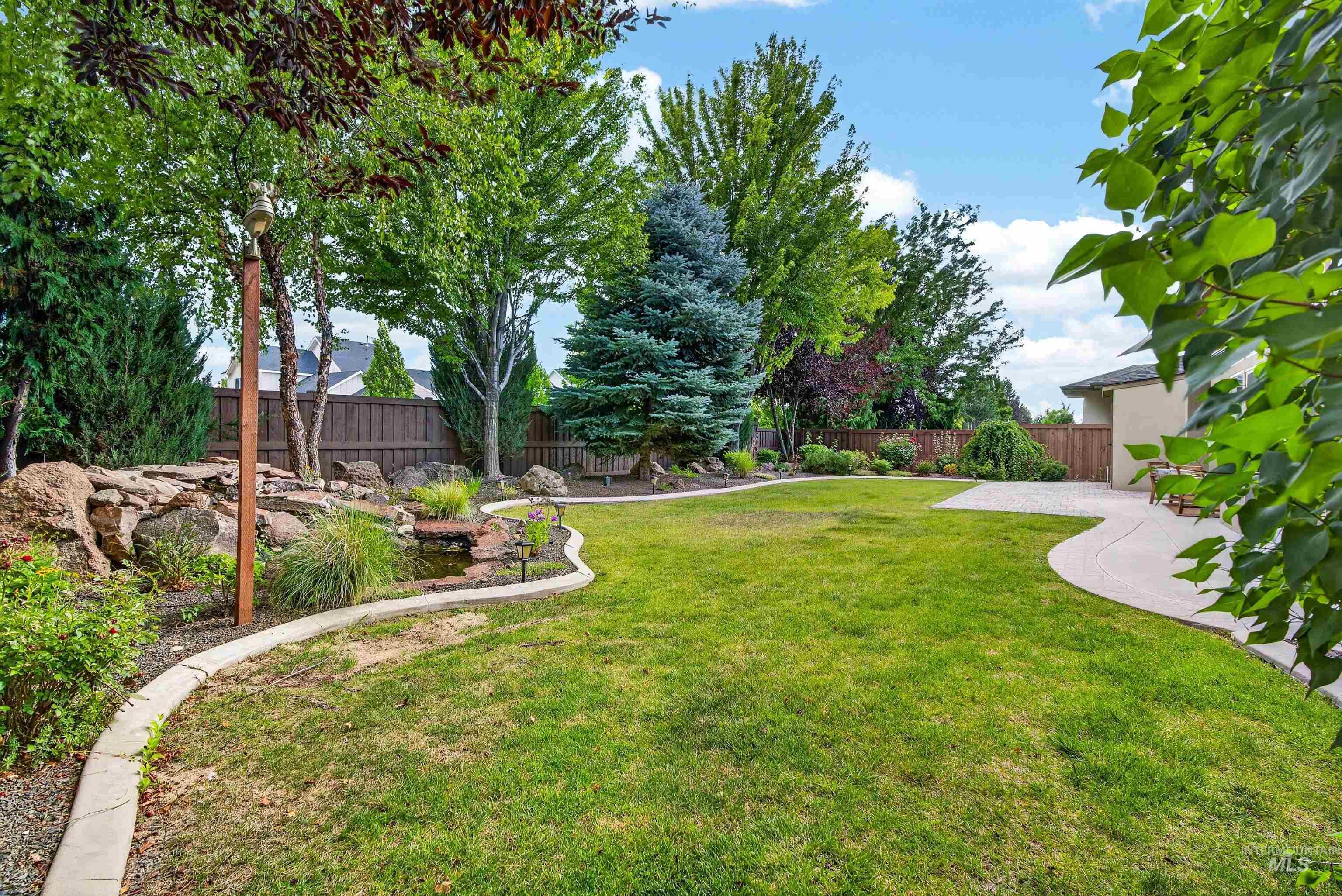 4221 W Greenspire Dr, Meridian, Idaho 83646, 5 Bedrooms, 3.5 Bathrooms, Residential For Sale, Price $1,295,000,MLS 98994851