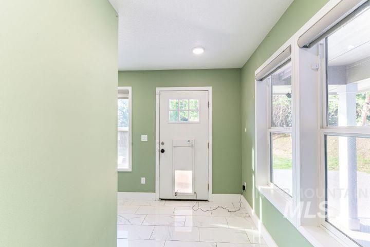 3160 E Springwood Dr, Meridian, Idaho 83642, 6 Bedrooms, 4 Bathrooms, Residential For Sale, Price $1,275,000,MLS 98994852
