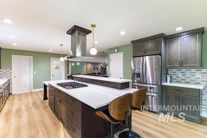 3160 E Springwood Dr, Meridian, Idaho 83642, 6 Bedrooms, 4 Bathrooms, Residential For Sale, Price $1,275,000,MLS 98994852