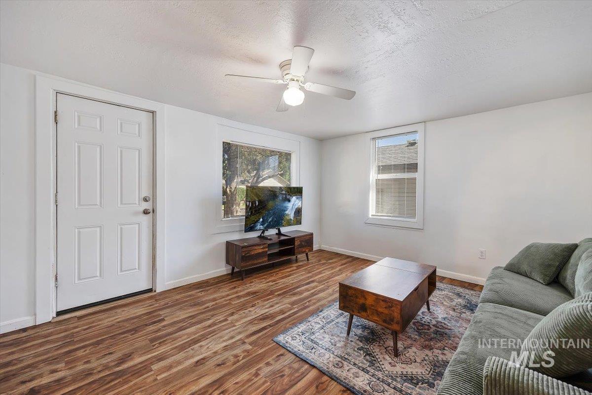 430 Eden St N, Twin Falls, Idaho 83301, 2 Bedrooms, 1 Bathroom, Residential For Sale, Price $179,500, 98994854