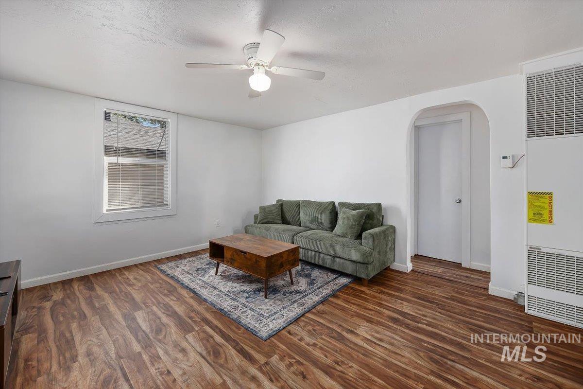 430 Eden St N, Twin Falls, Idaho 83301, 2 Bedrooms, 1 Bathroom, Residential For Sale, Price $179,500, 98994854