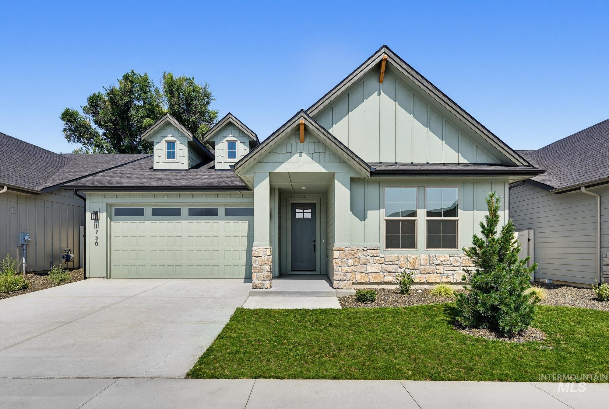 1730 N Green Pine Ln, Star, Idaho 83669, 3 Bedrooms, 2 Bathrooms, Residential For Sale, Price $509,900,MLS 98994855