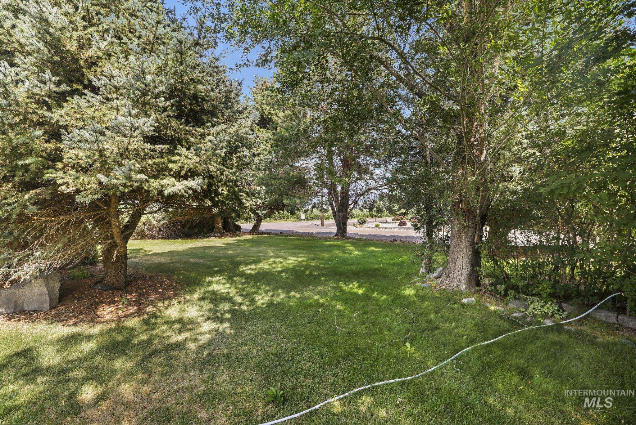 35 Sun Meadows E, Jerome, Idaho 83338, 4 Bedrooms, 4 Bathrooms, Residential For Sale, Price $599,900, 98994859