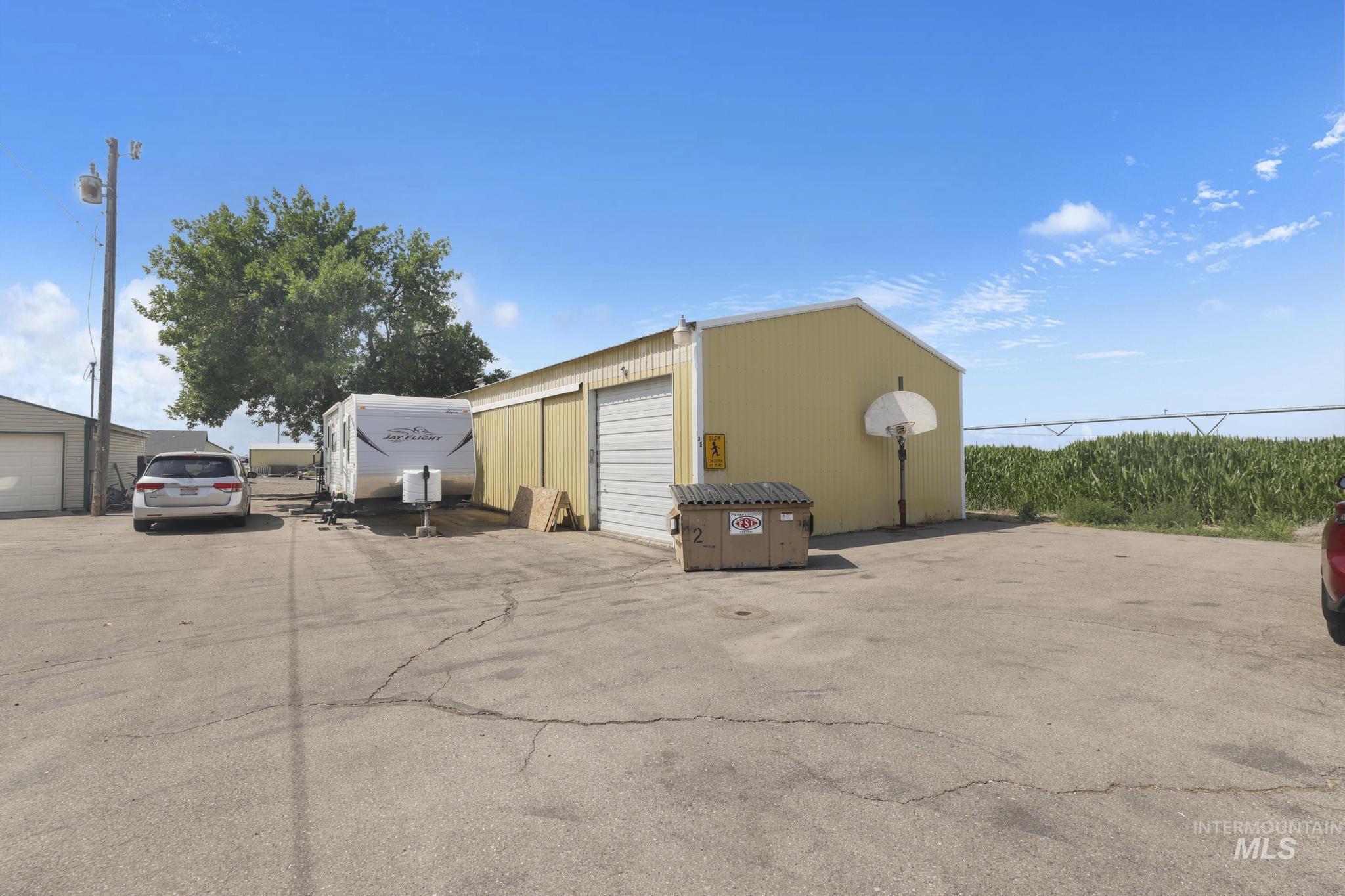 35 Sun Meadows E, Jerome, Idaho 83338, 4 Bedrooms, 4 Bathrooms, Residential For Sale, Price $599,900, 98994859