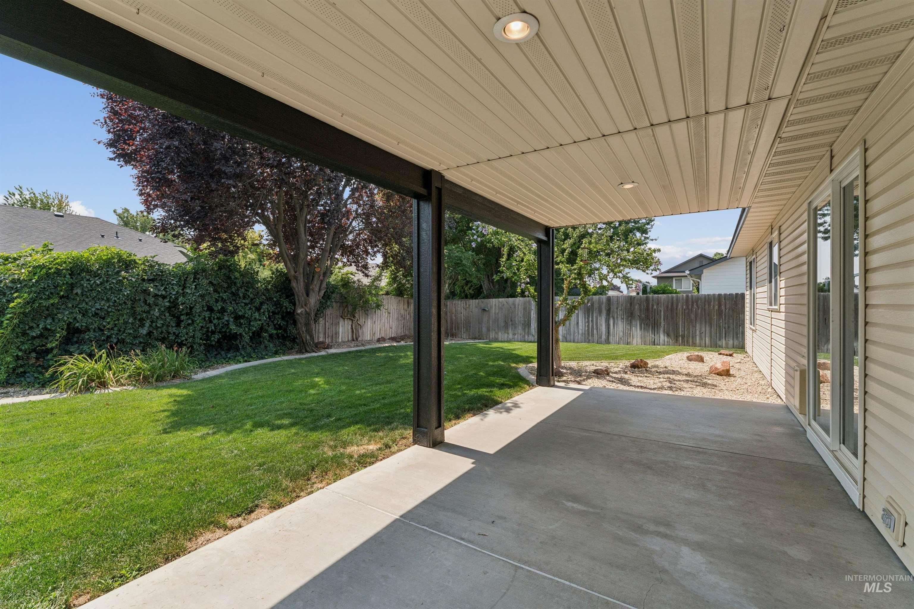 1801 W Calcite Ct., Meridian, Idaho 83642, 4 Bedrooms, 2 Bathrooms, Residential For Sale, Price $495,000, 98994860