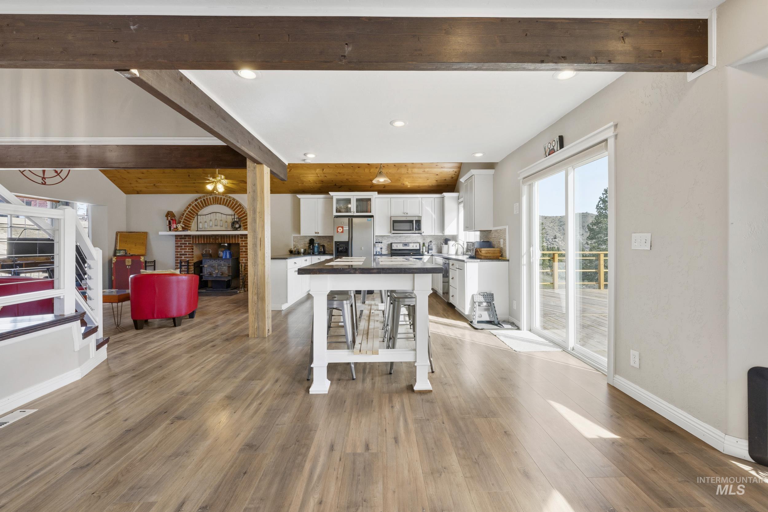 23 Mores Creek Circle, Boise, Idaho 83716, 3 Bedrooms, 2.5 Bathrooms, Residential For Sale, Price $569,900, 98994863