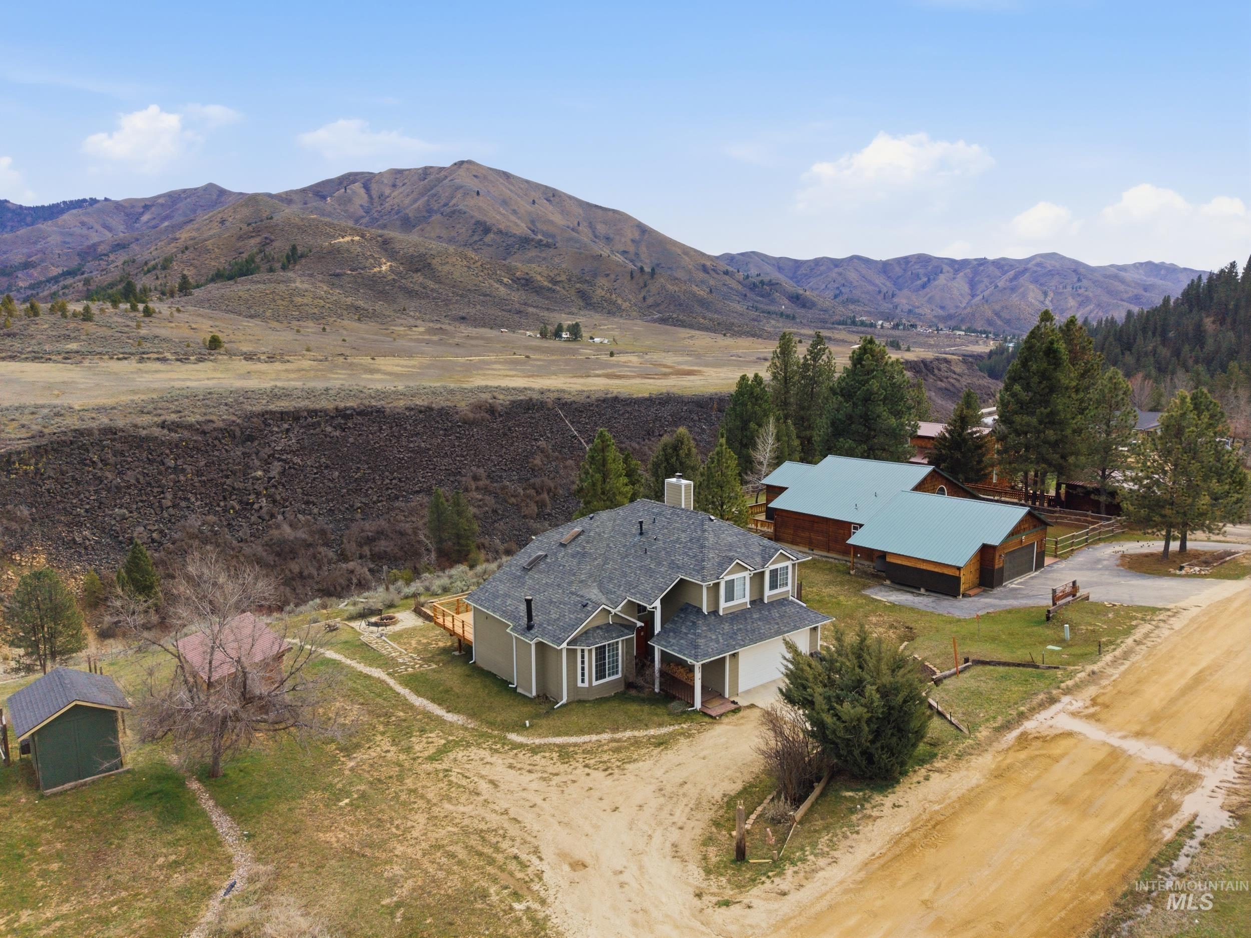 23 Mores Creek Circle, Boise, Idaho 83716, 3 Bedrooms, 2.5 Bathrooms, Residential For Sale, Price $569,900, 98994863