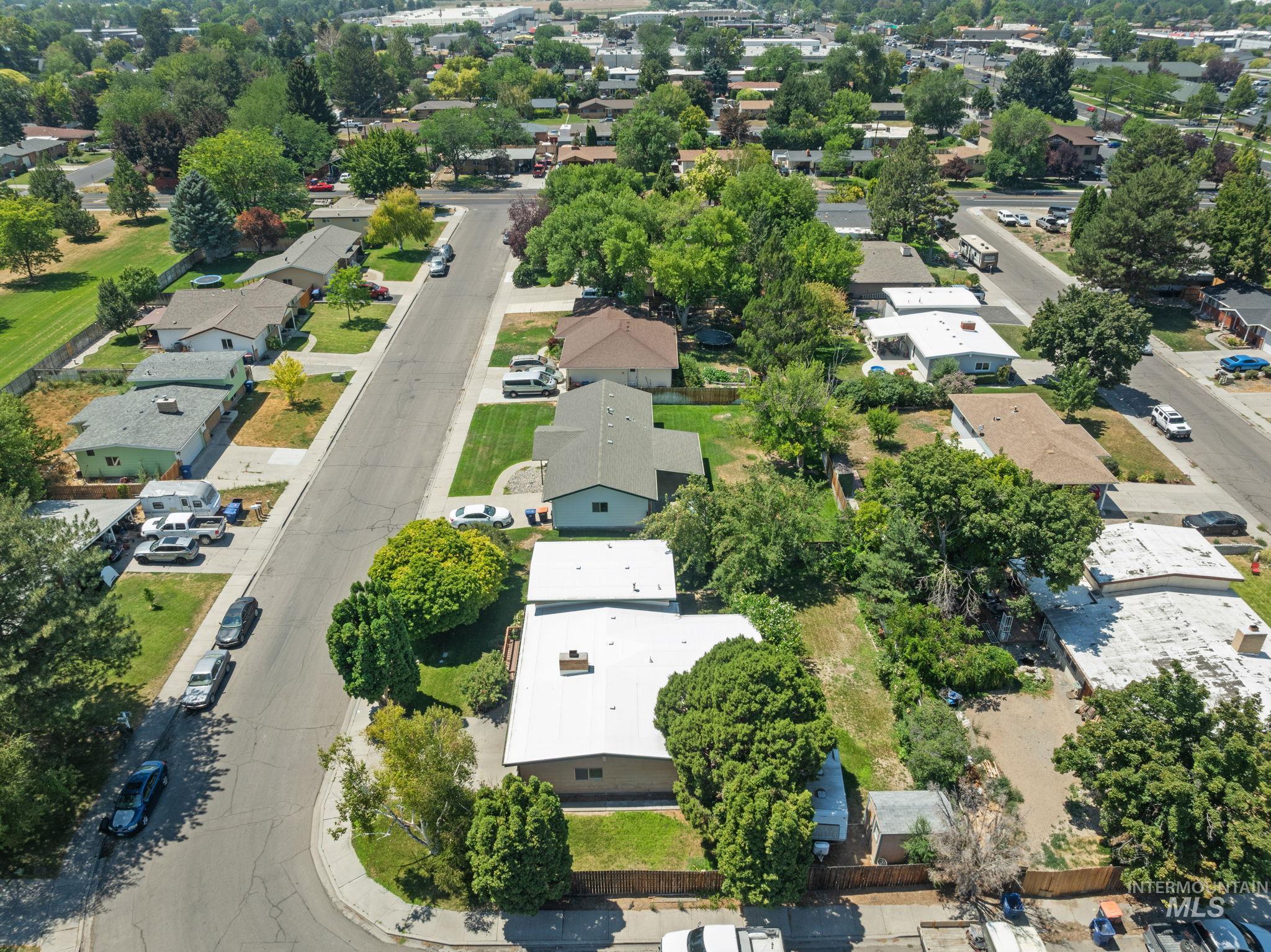 1535 Princeton Dr, Twin Falls, Idaho 83301, 3 Bedrooms, 2 Bathrooms, Residential For Sale, Price $334,500, 98994864