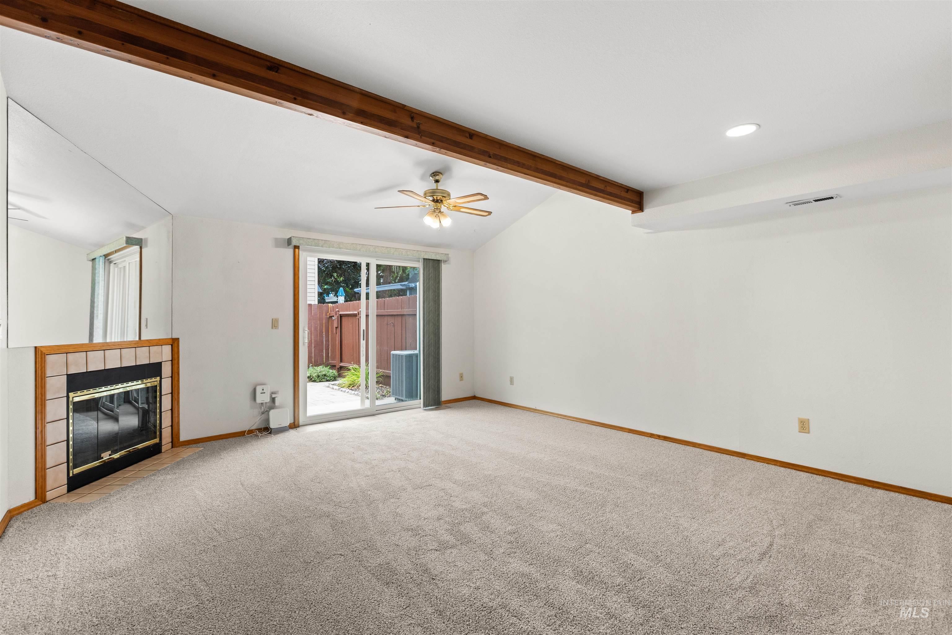 6811 W Preece Ln, Boise, Idaho 83704, 2 Bedrooms, 1.5 Bathrooms, Residential For Sale, Price $290,000, 98994867