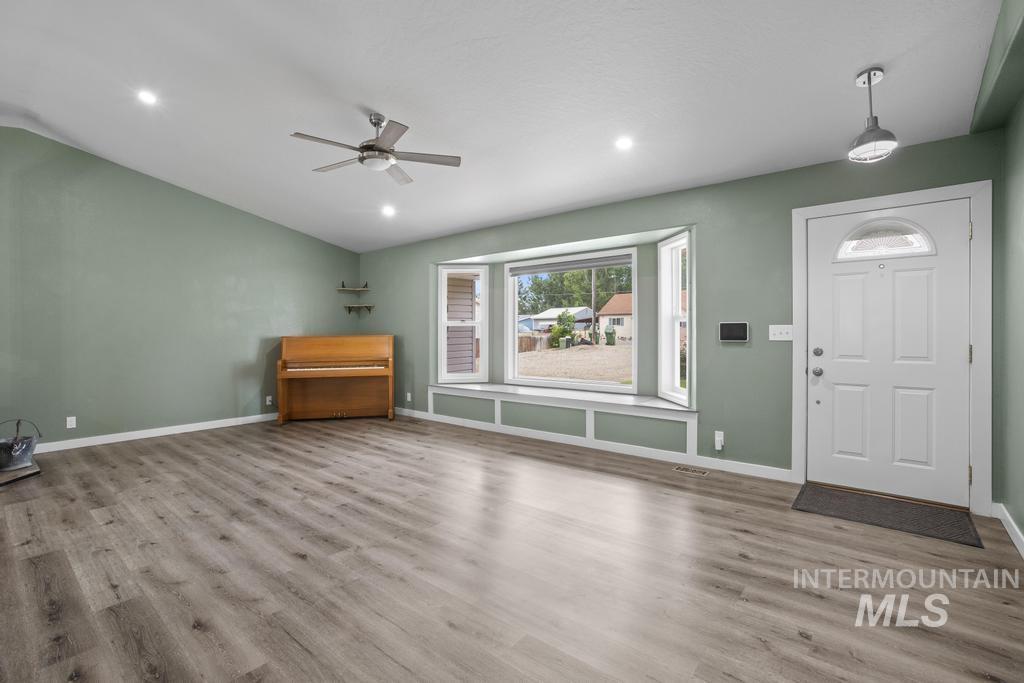 110 E McKinley St., New Plymouth, Idaho 83655, 3 Bedrooms, 2 Bathrooms, Residential For Sale, Price $440,000,MLS 98994869