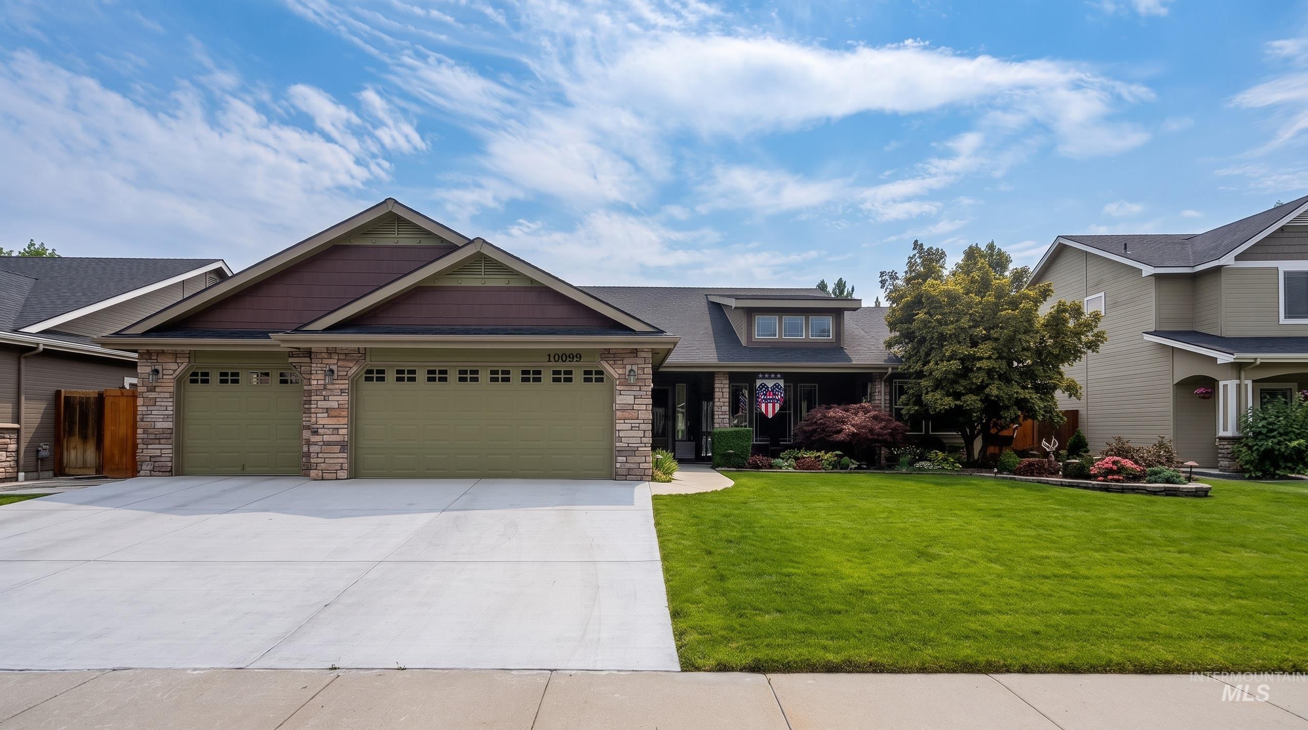 10099 W Arrowleaf Court, Star, Idaho 83669, 3 Bedrooms, 2 Bathrooms, Residential For Sale, Price $520,000, 98994870