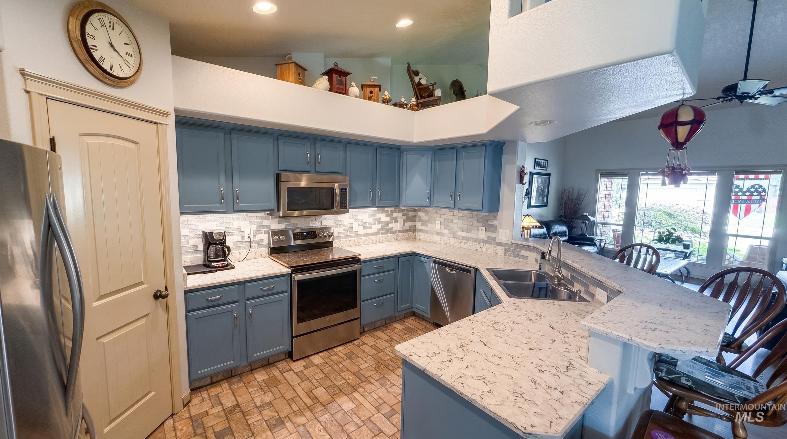 10099 W Arrowleaf Court, Star, Idaho 83669, 3 Bedrooms, 2 Bathrooms, Residential For Sale, Price $520,000, 98994870