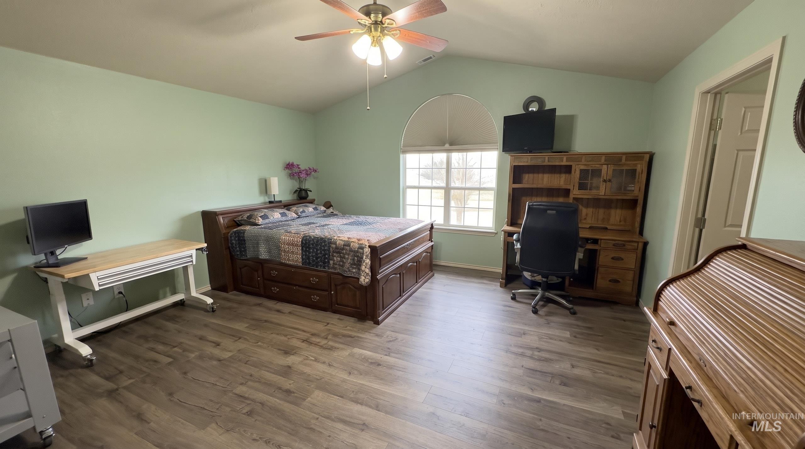 10099 W Arrowleaf Court, Star, Idaho 83669, 3 Bedrooms, 2 Bathrooms, Residential For Sale, Price $520,000, 98994870