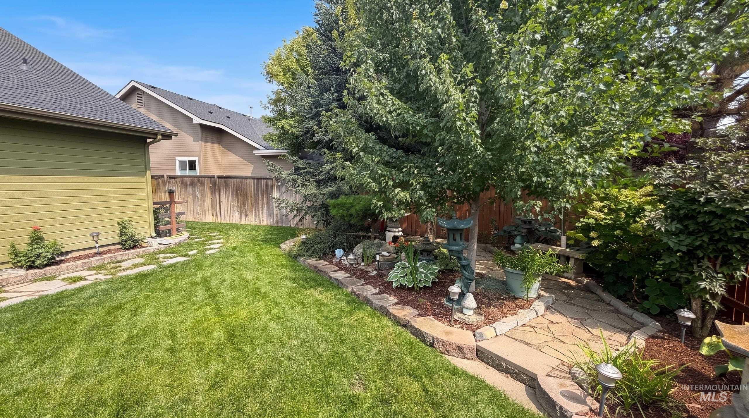 10099 W Arrowleaf Court, Star, Idaho 83669, 3 Bedrooms, 2 Bathrooms, Residential For Sale, Price $520,000, 98994870