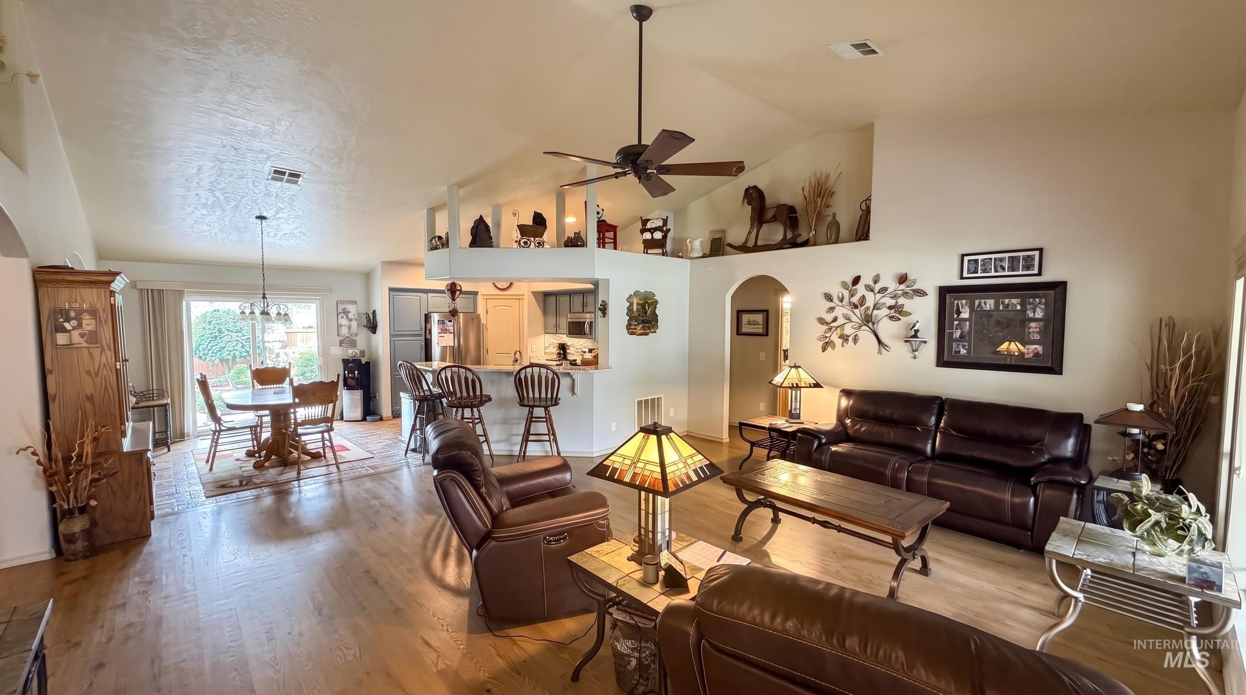 10099 W Arrowleaf Court, Star, Idaho 83669, 3 Bedrooms, 2 Bathrooms, Residential For Sale, Price $520,000, 98994870