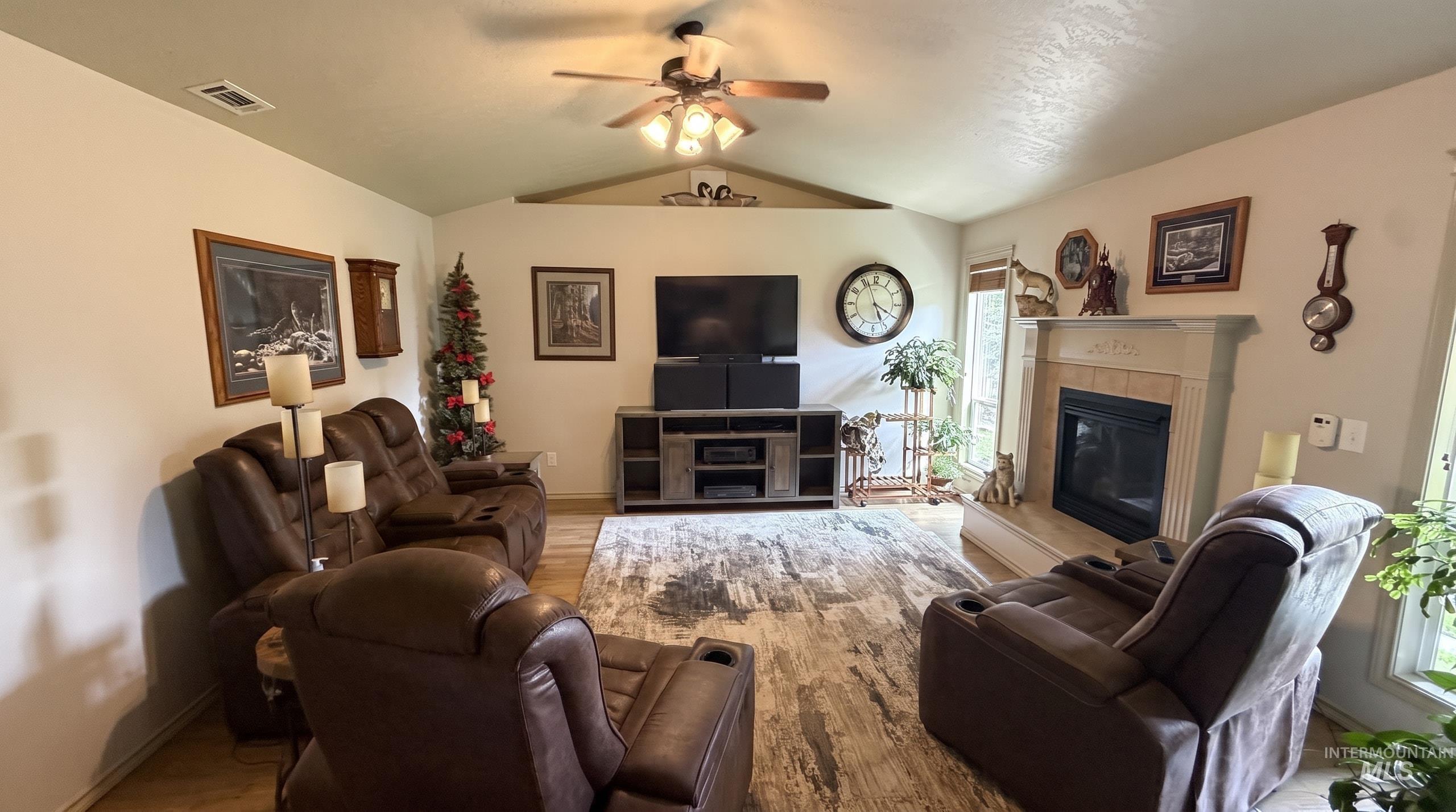 10099 W Arrowleaf Court, Star, Idaho 83669, 3 Bedrooms, 2 Bathrooms, Residential For Sale, Price $520,000, 98994870