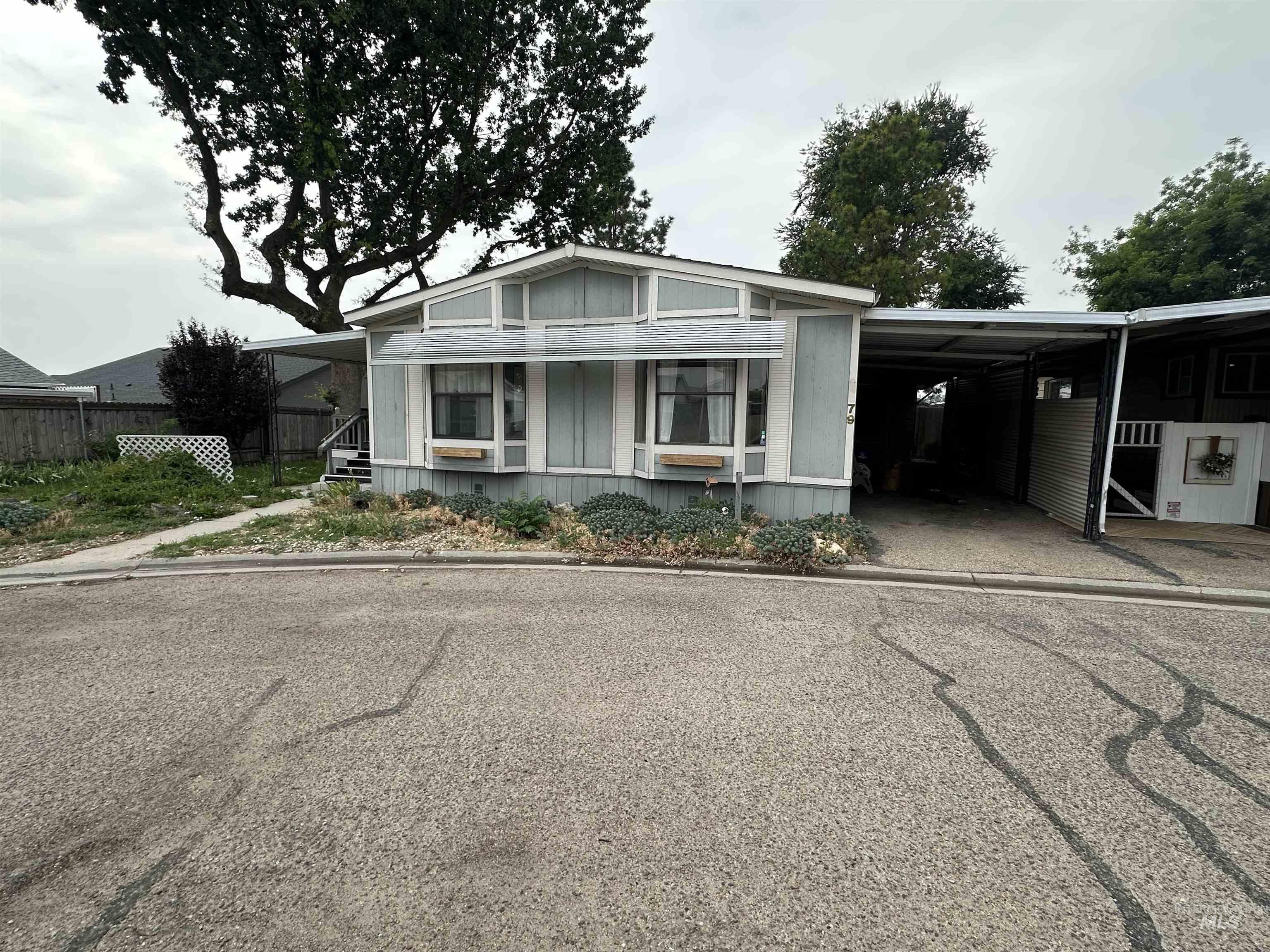 1715 W Flamingo ave, Nampa, Idaho 83651, 2 Bedrooms, 2 Bathrooms, Residential For Sale, Price $59,900,MLS 98994878